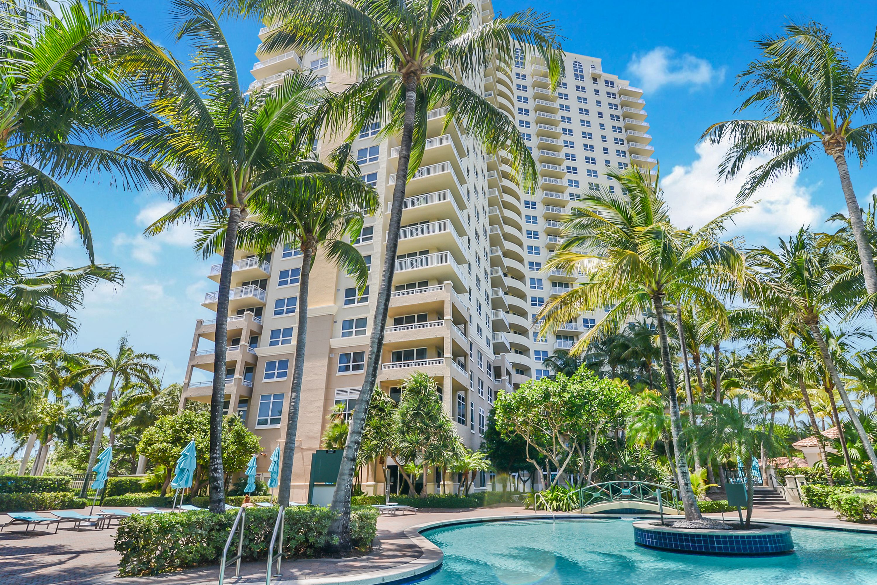19501 W Country Club Drive Aventura FL 33180