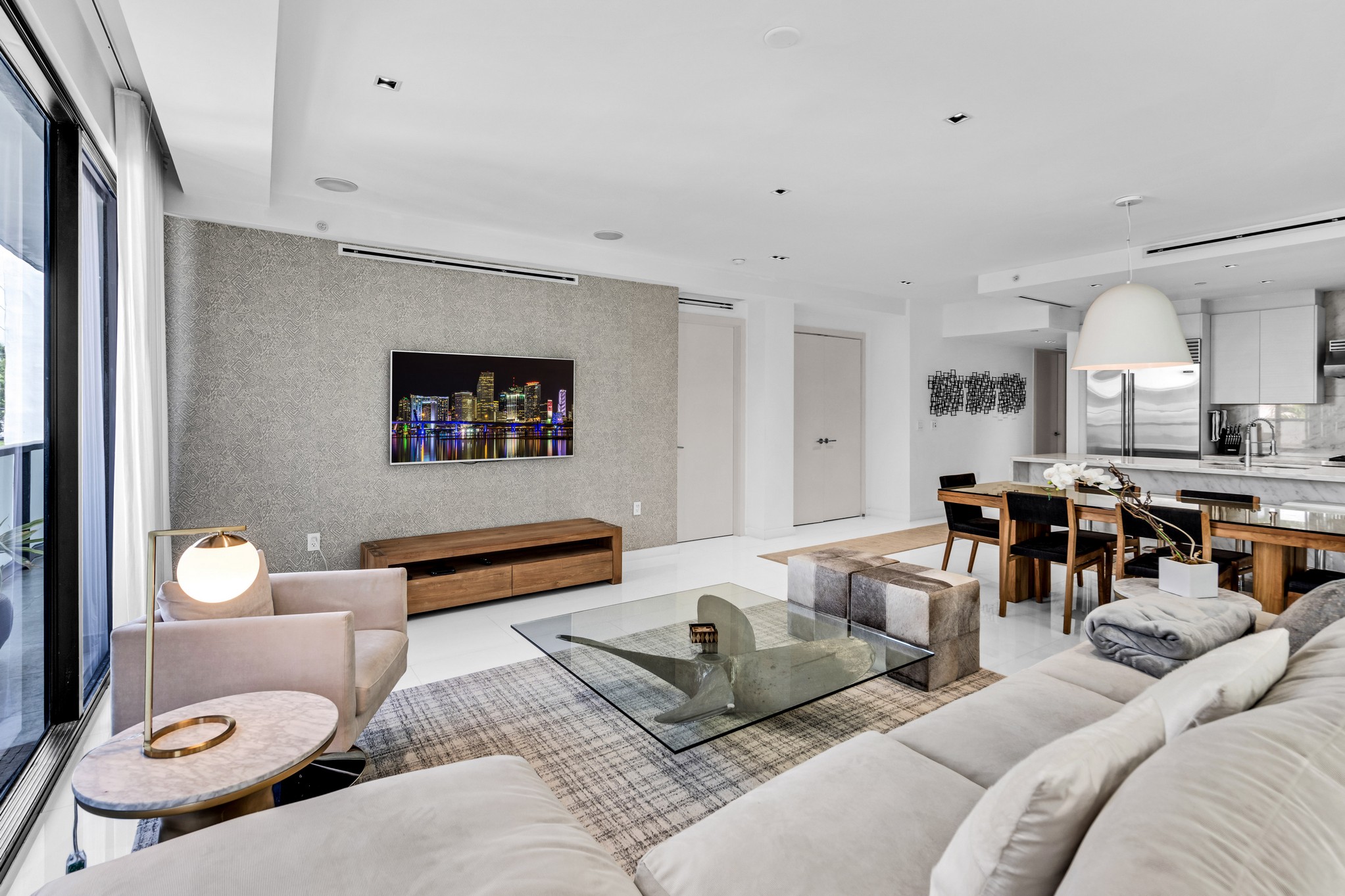 350 Meridian Avenue Miami Beach FL 33139