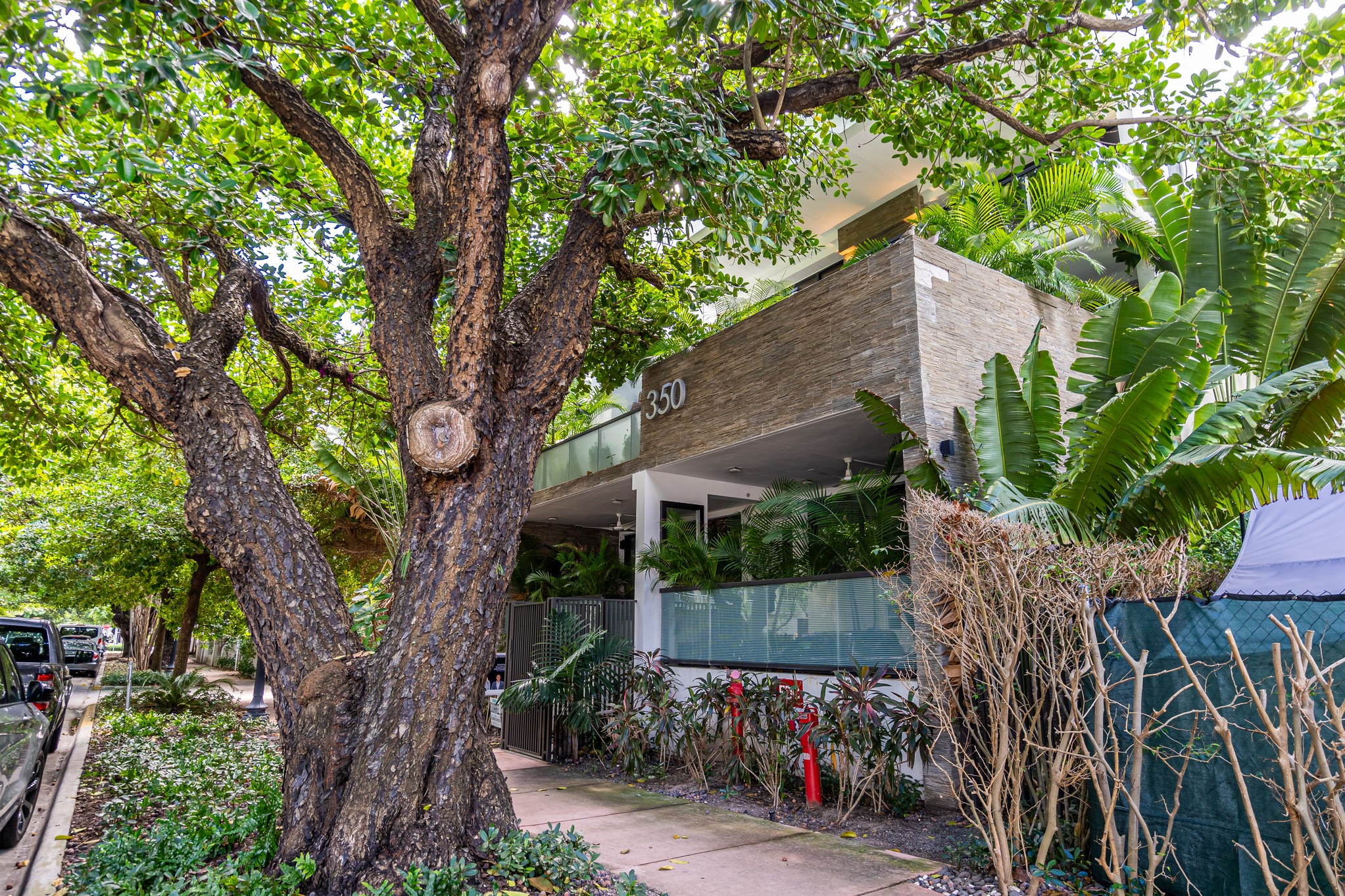 350 Meridian Avenue Miami Beach FL 33139