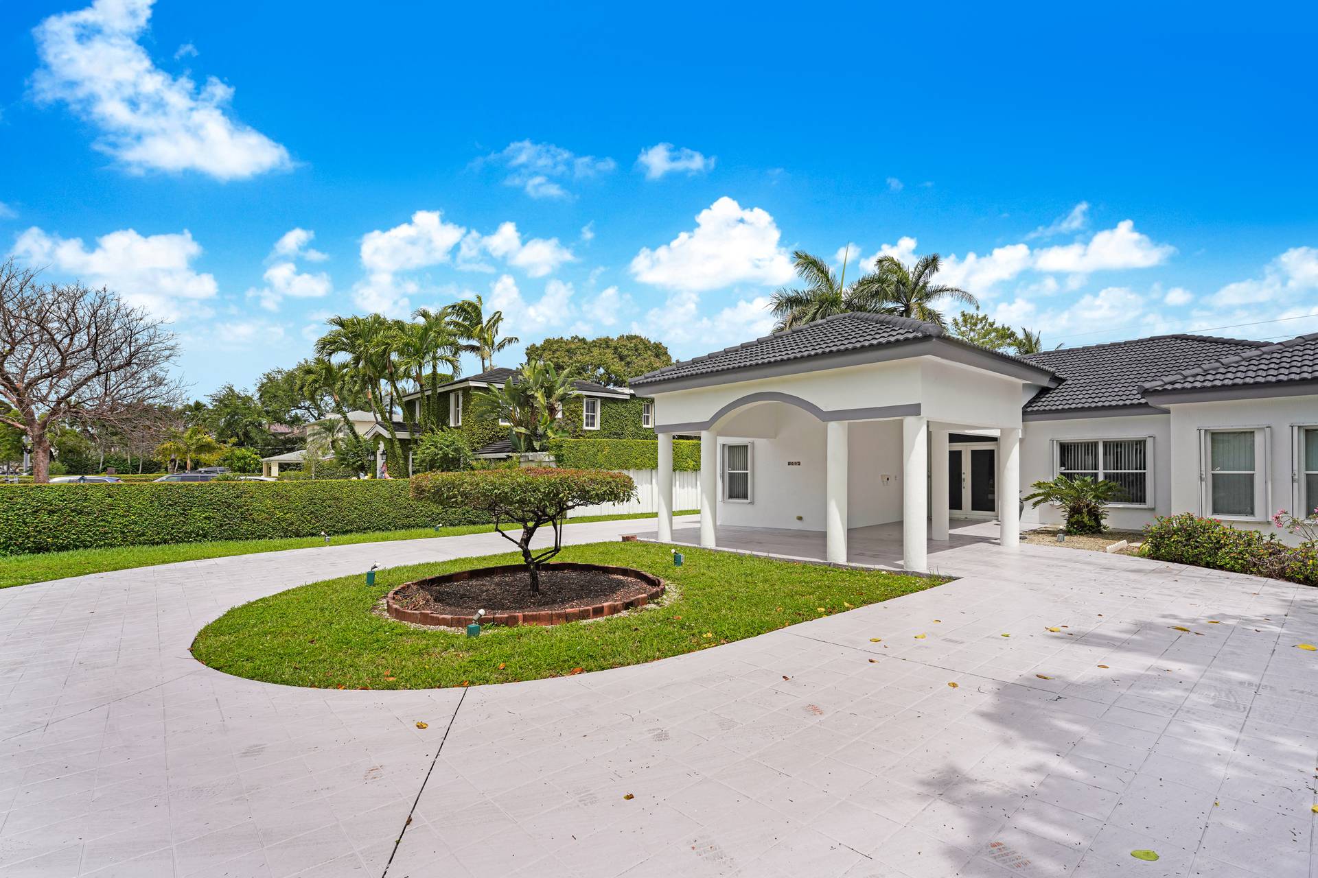 69 S Royal Poinciana Boulevard Miami Springs FL 33166