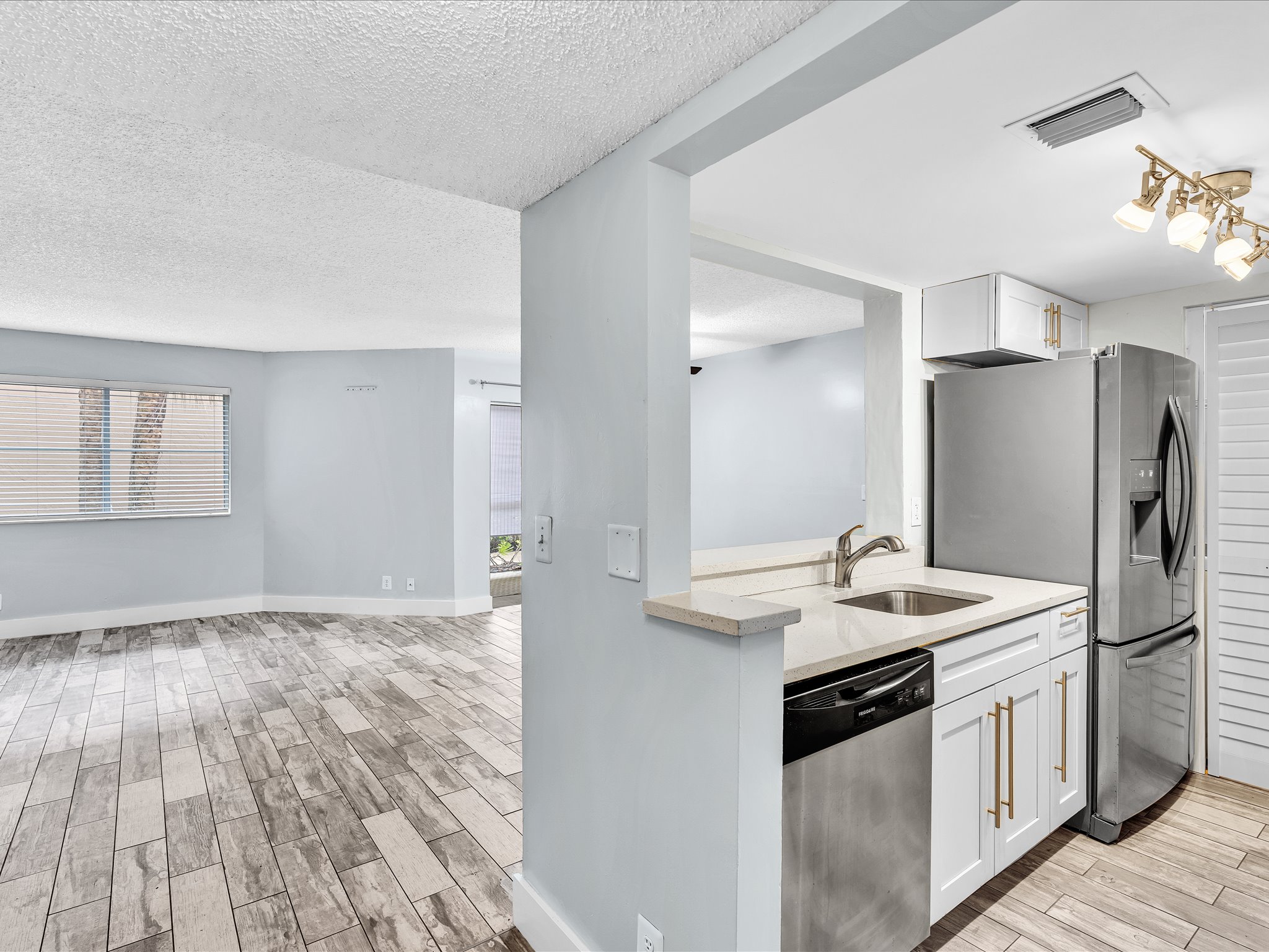 9777 Westview Drive Coral Springs FL 33076