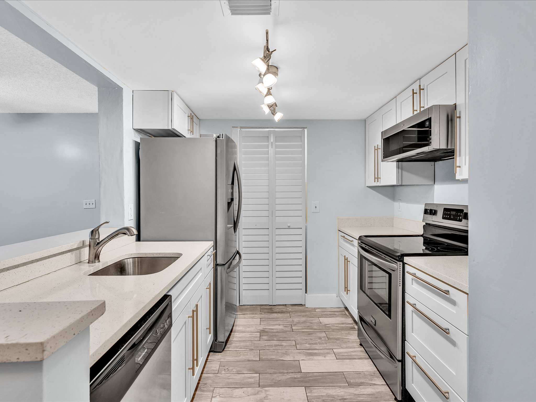 9777 Westview Drive Coral Springs FL 33076