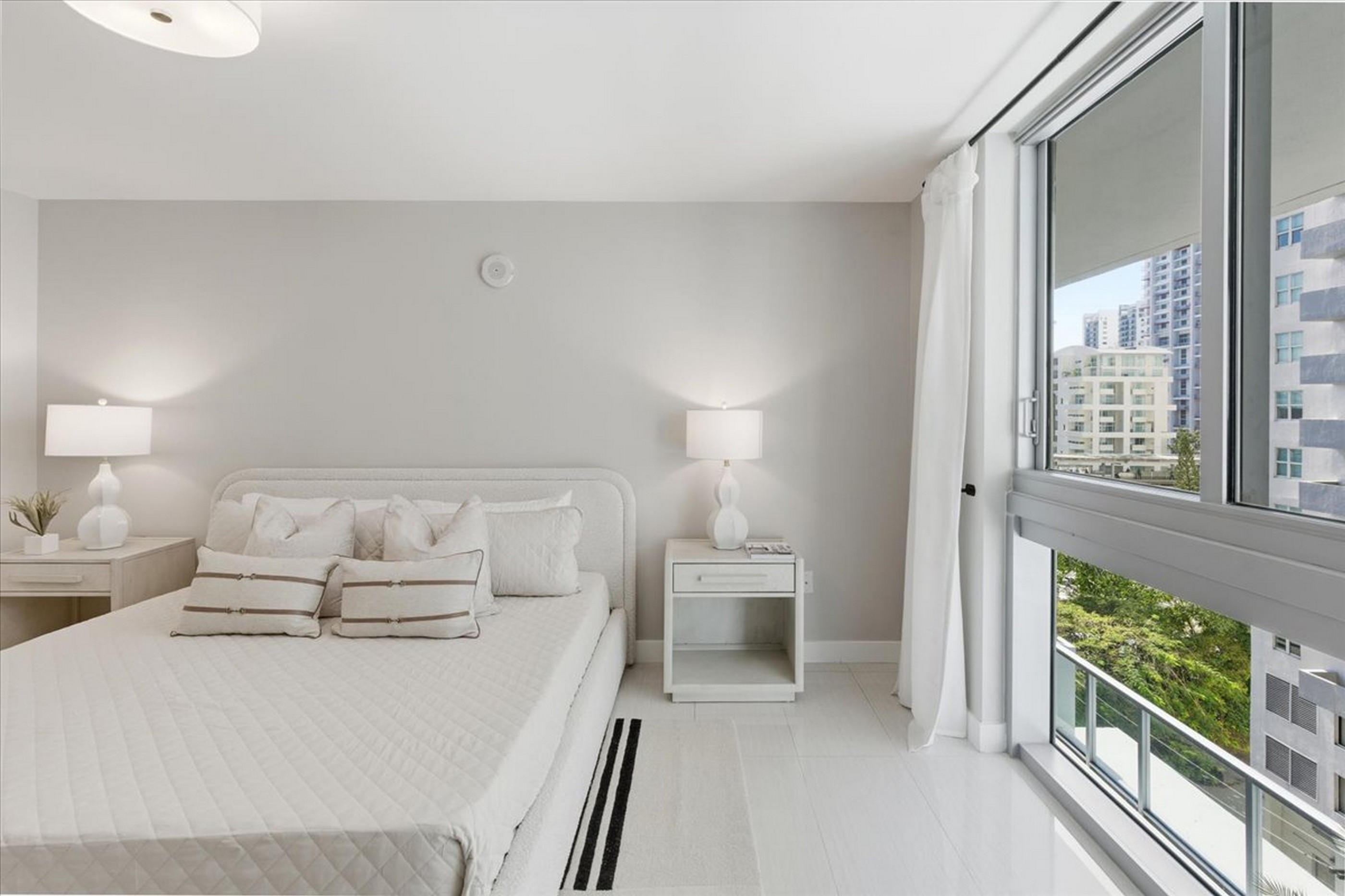 1111 SW 1st Avenue Miami FL 33130