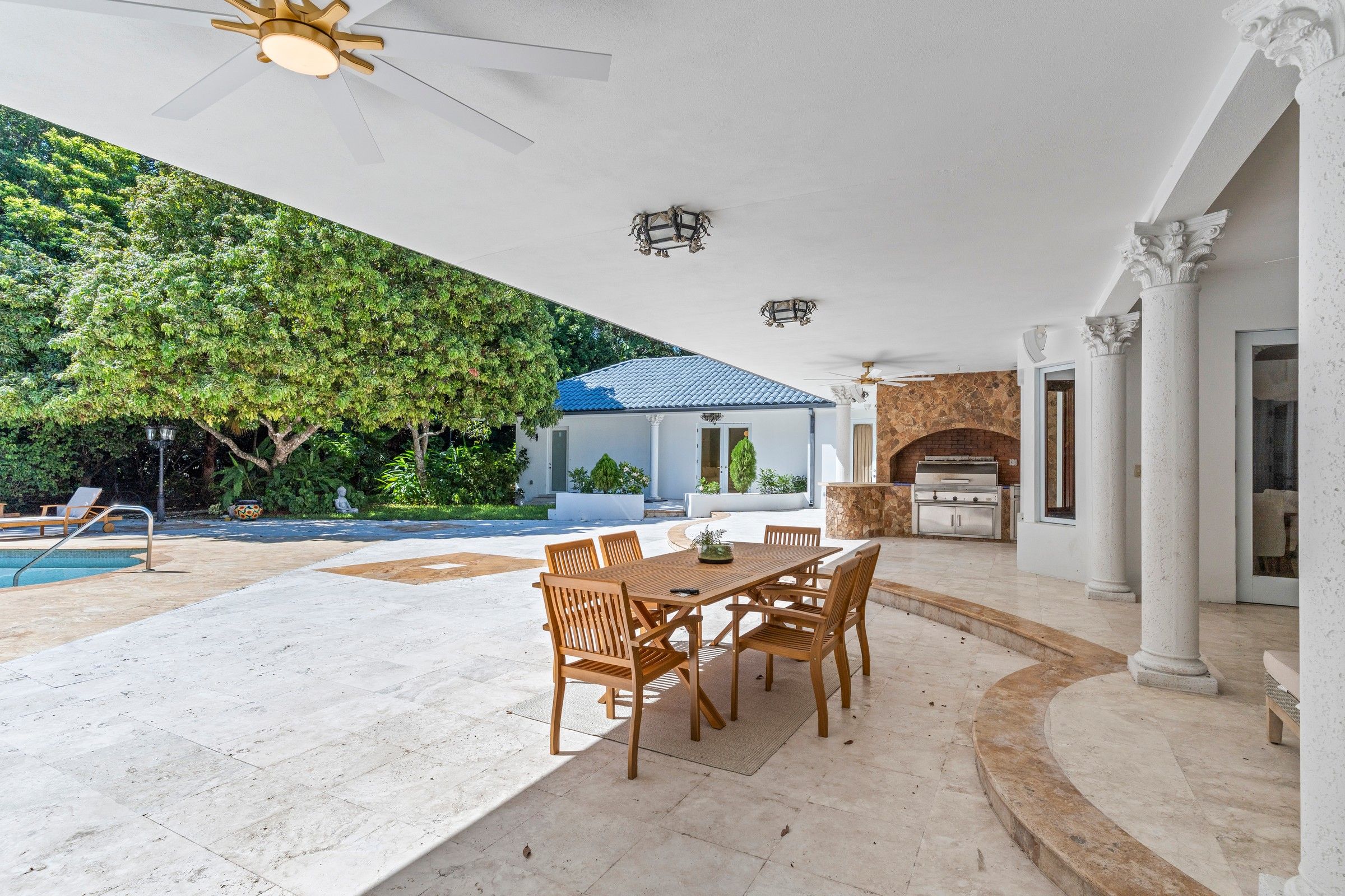 9400 Old Cutler Road Coral Gables FL 33156