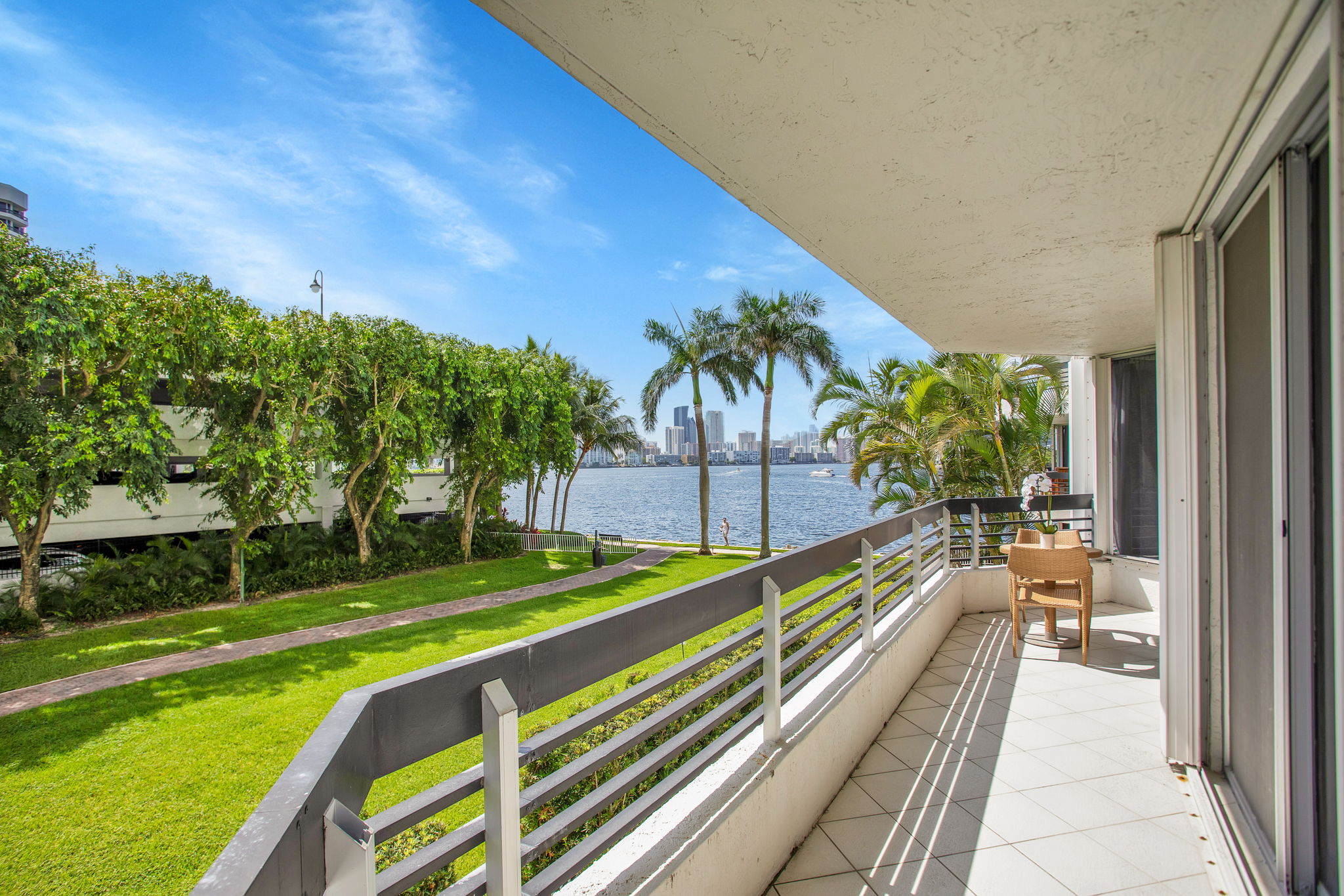 3530 Mystic Pointe Drive Aventura FL 33180