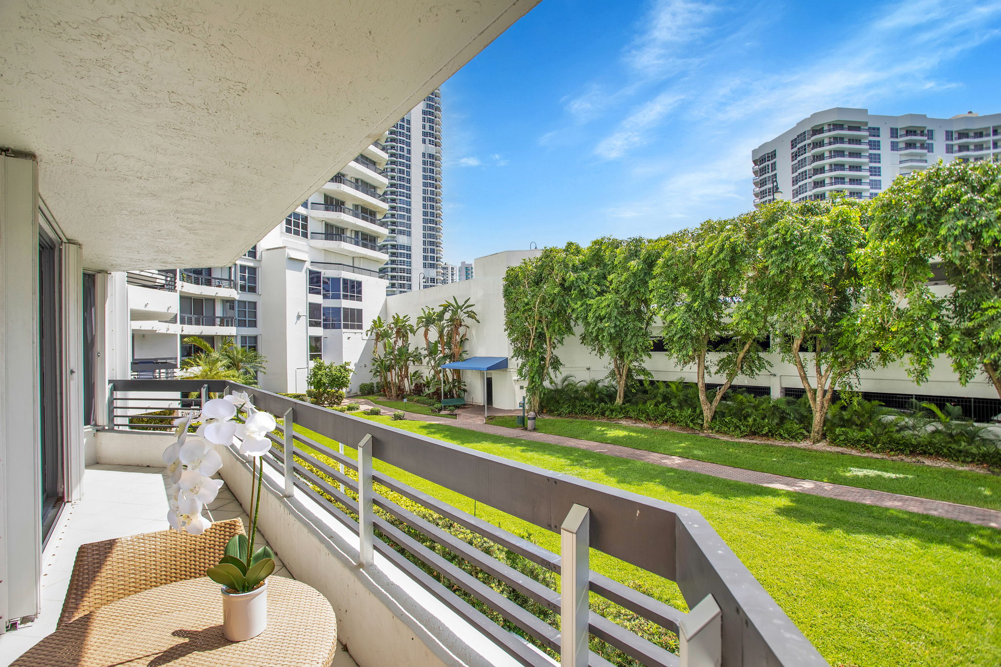 3530 Mystic Pointe Drive Aventura FL 33180