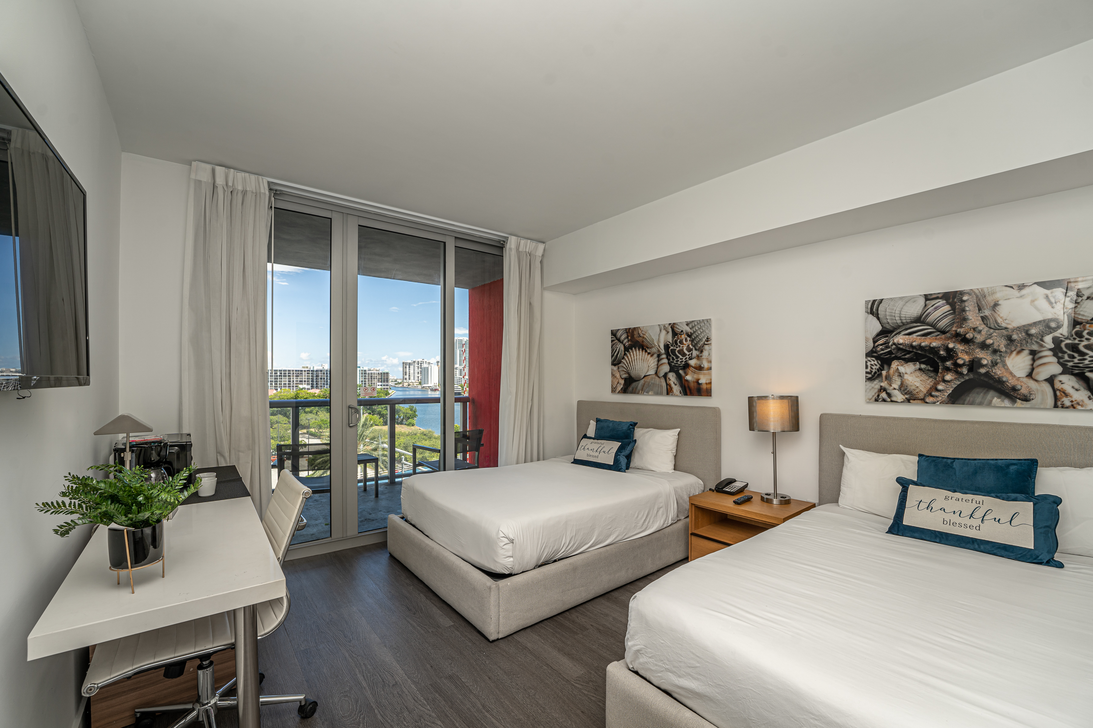 2602 E Hallandale Beach Boulevard Hallandale Beach FL 33009