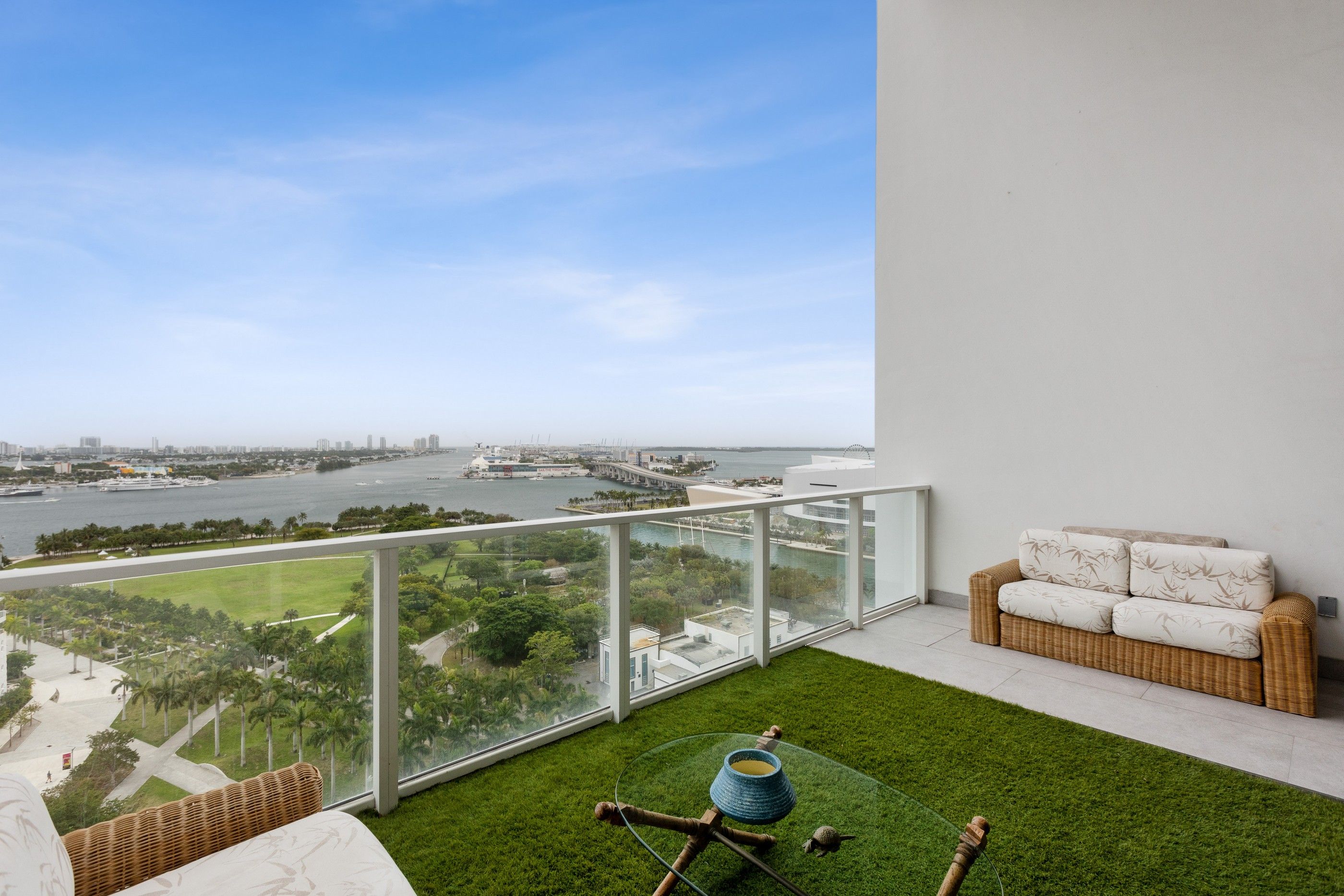 1040 Biscayne Boulevard Miami FL 33132