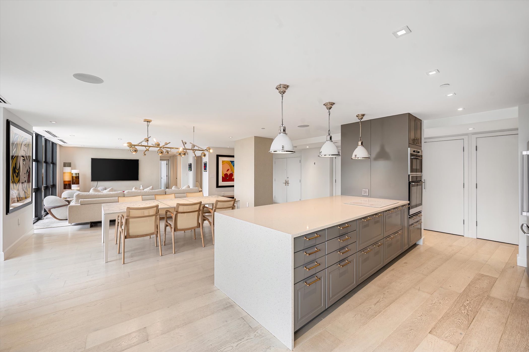 9 Island Avenue Miami Beach FL 33139