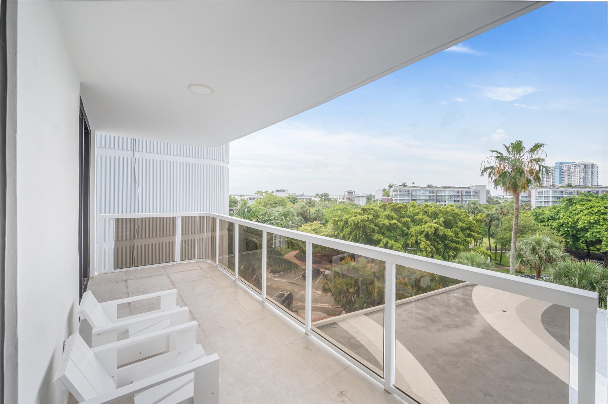 9 Island Avenue Miami Beach FL 33139