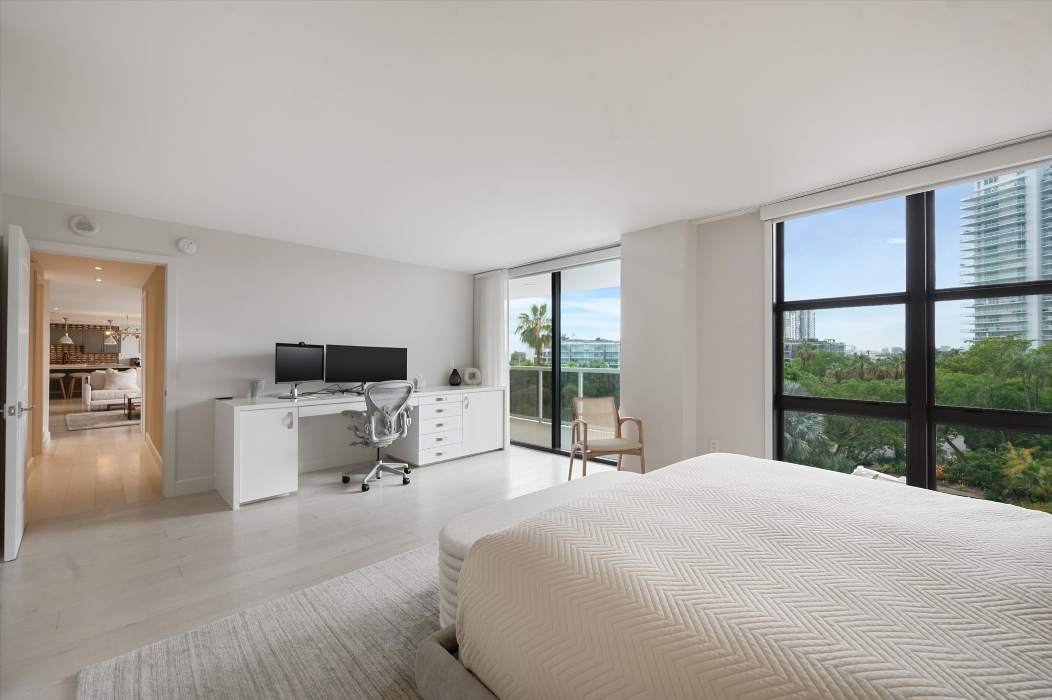 9 Island Avenue Miami Beach FL 33139