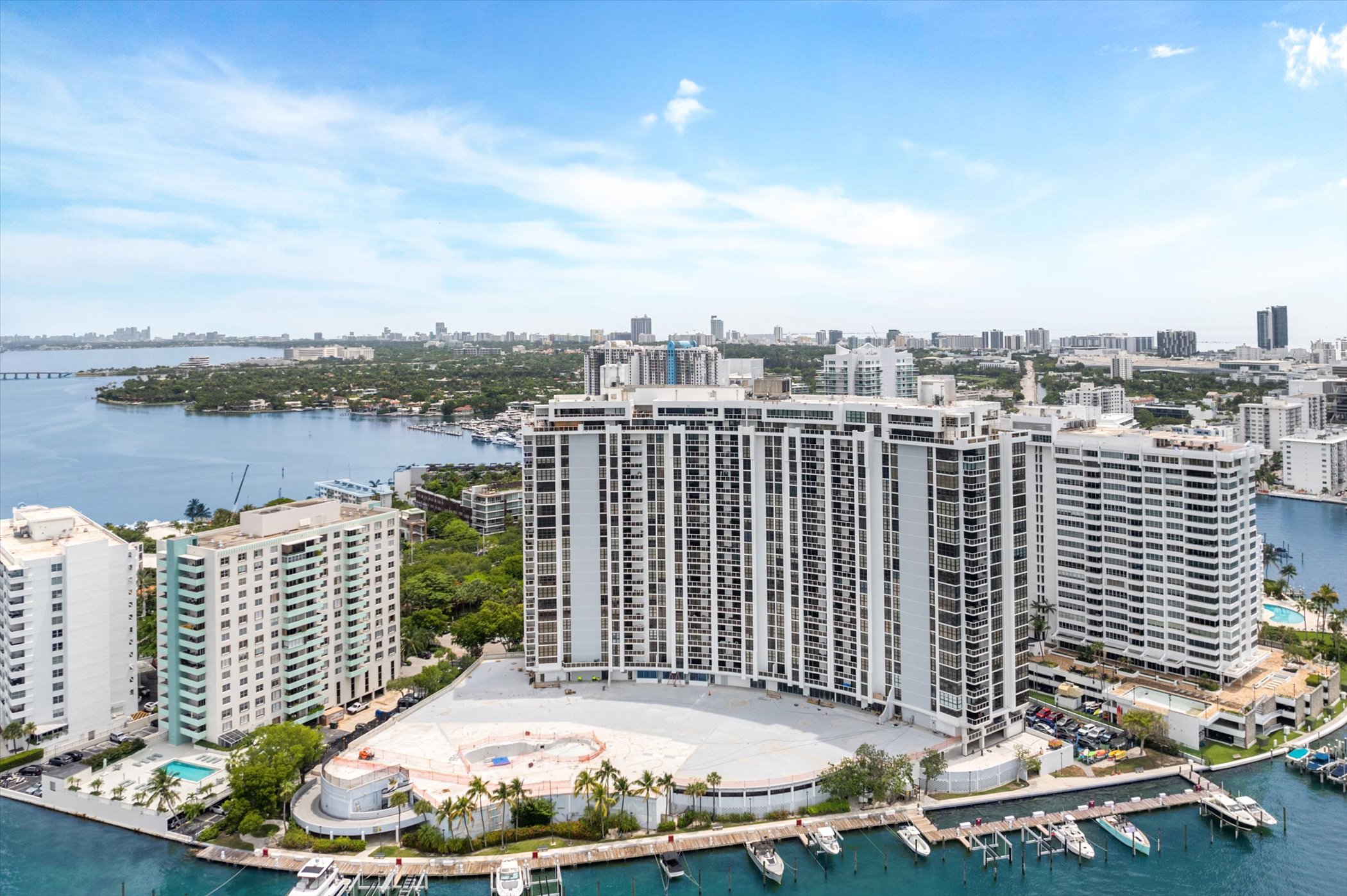 9 Island Avenue Miami Beach FL 33139