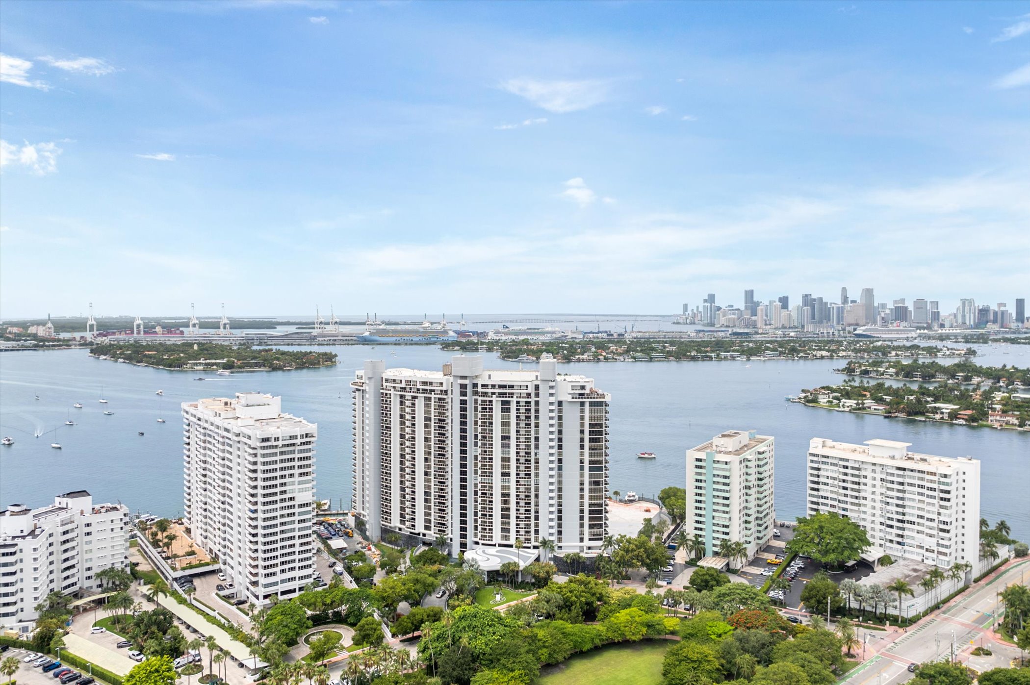 9 Island Avenue Miami Beach FL 33139