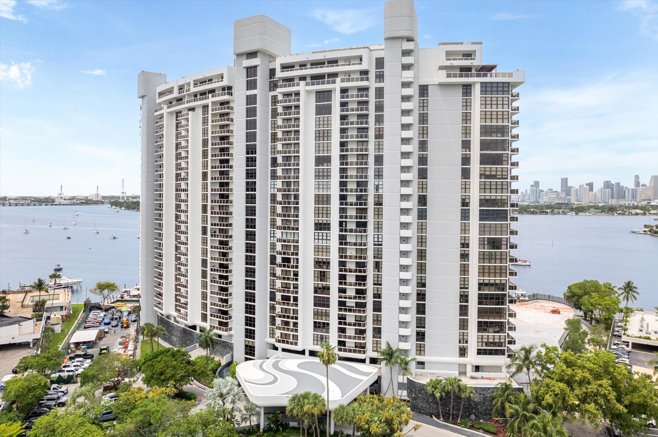 9 Island Avenue Miami Beach FL 33139
