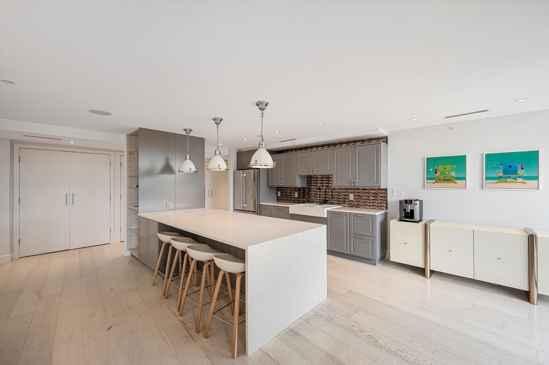 9 Island Avenue Miami Beach FL 33139
