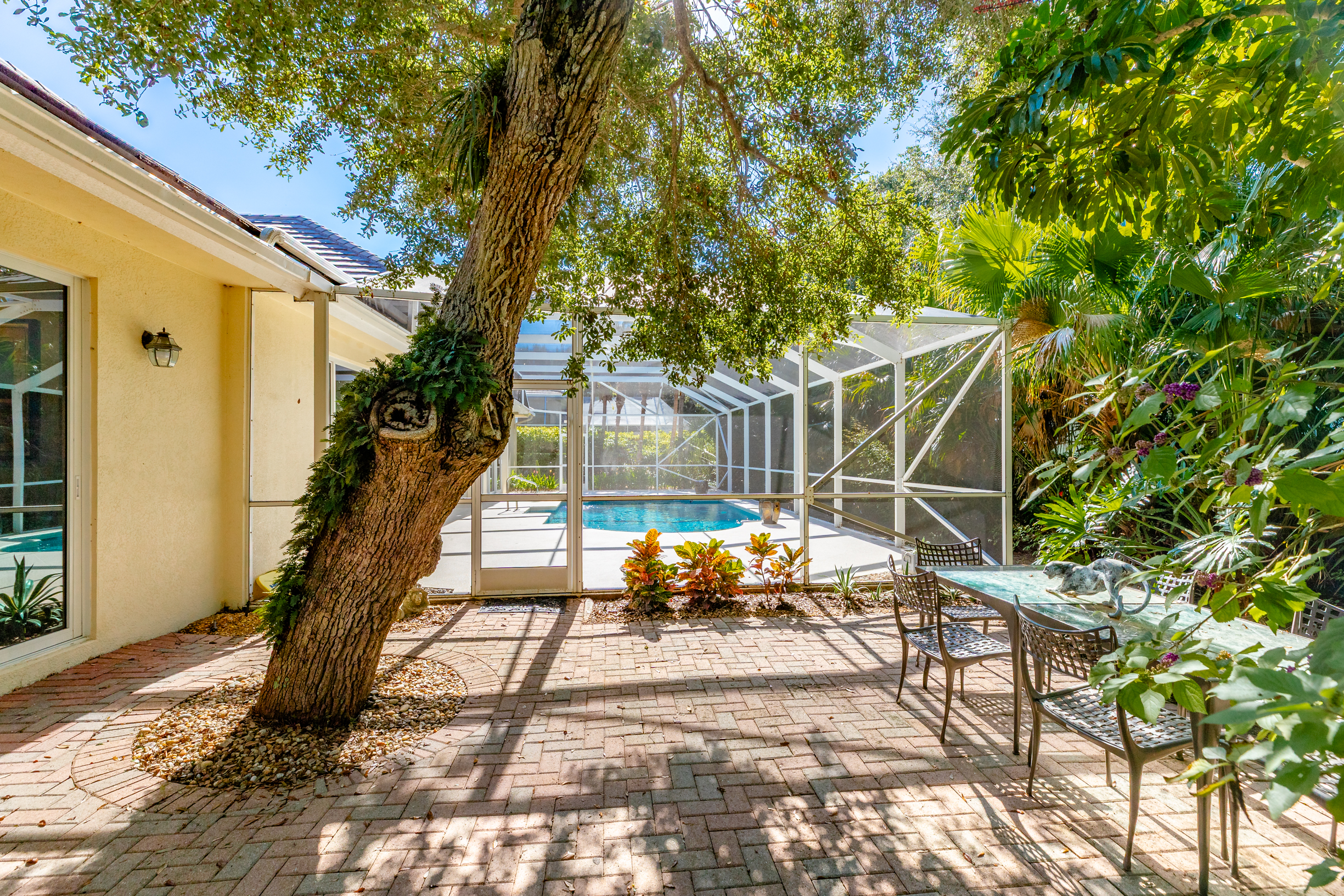 31 S White Jewel Court Vero Beach FL 32963