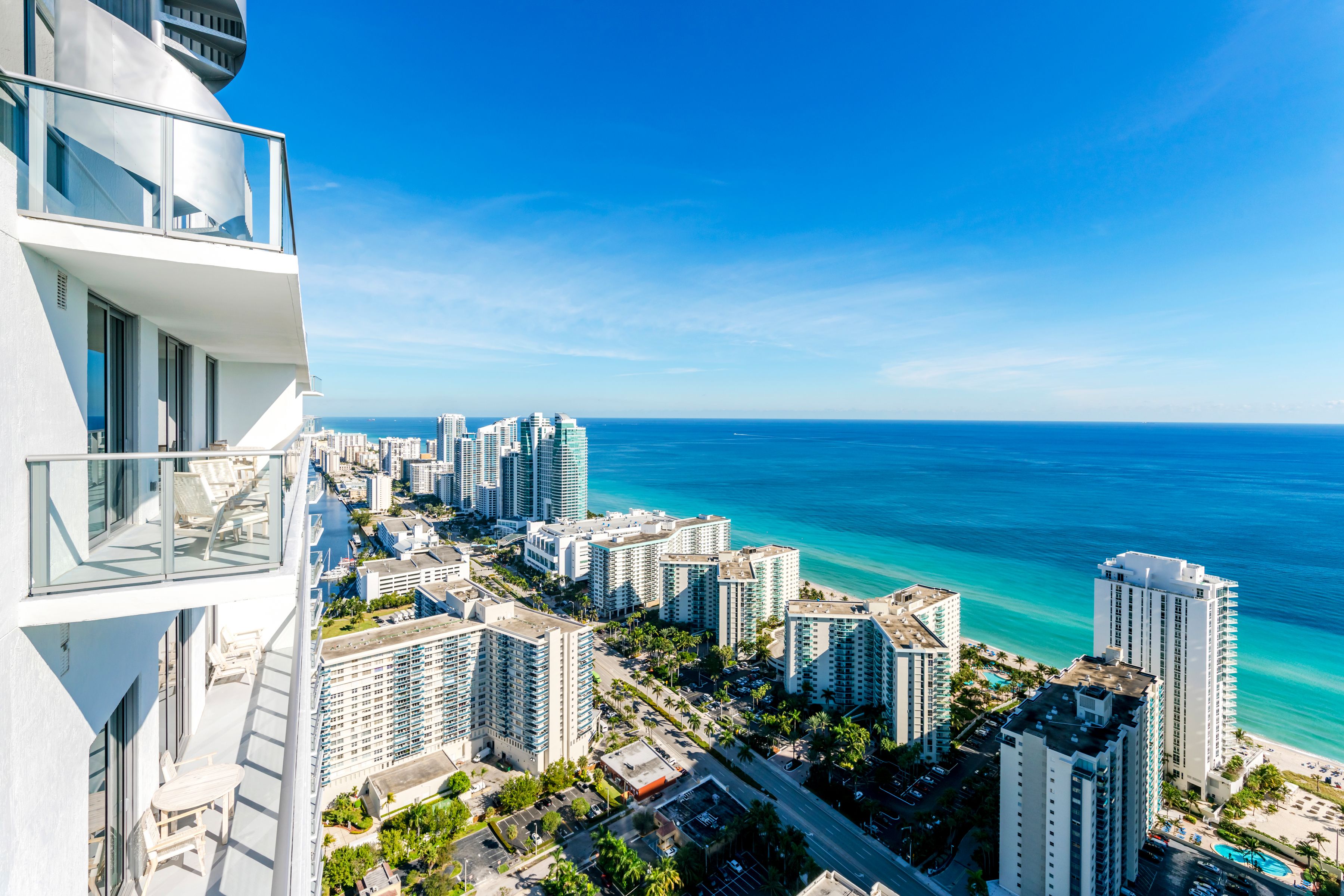 4010 S Ocean Drive Hollywood FL 33019