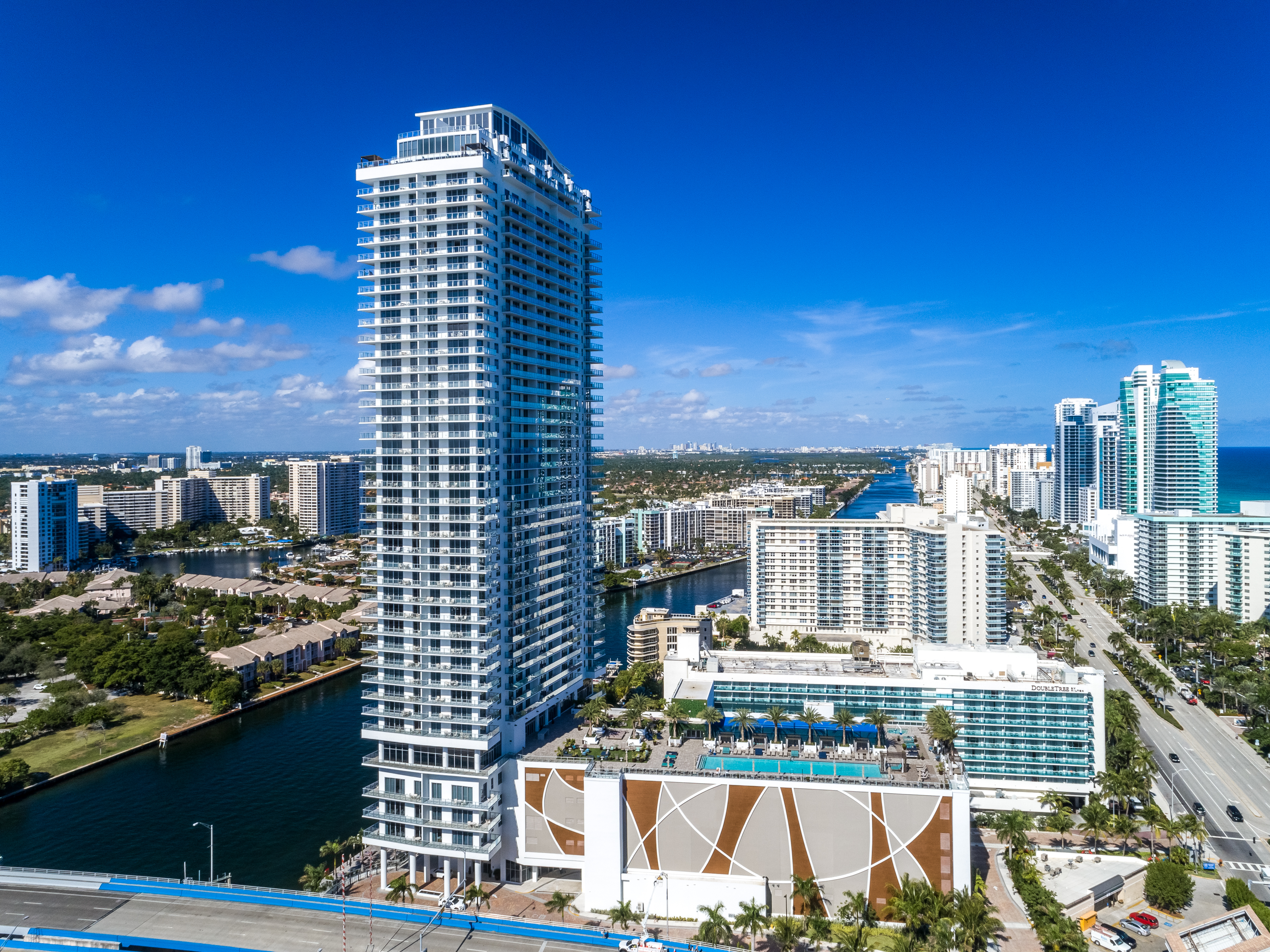 4010 S Ocean Drive Hollywood FL 33019