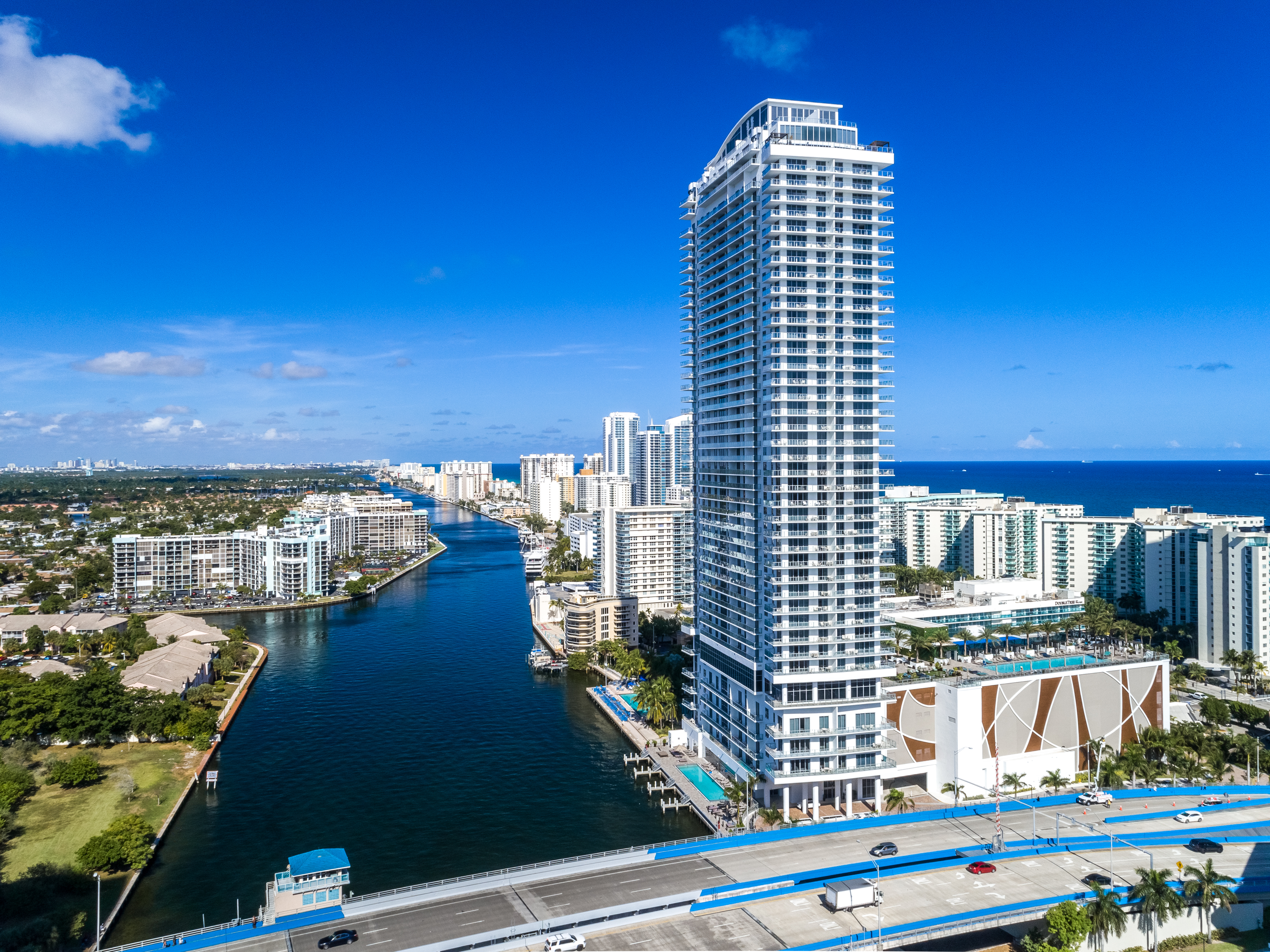 4010 S Ocean Drive Hollywood FL 33019