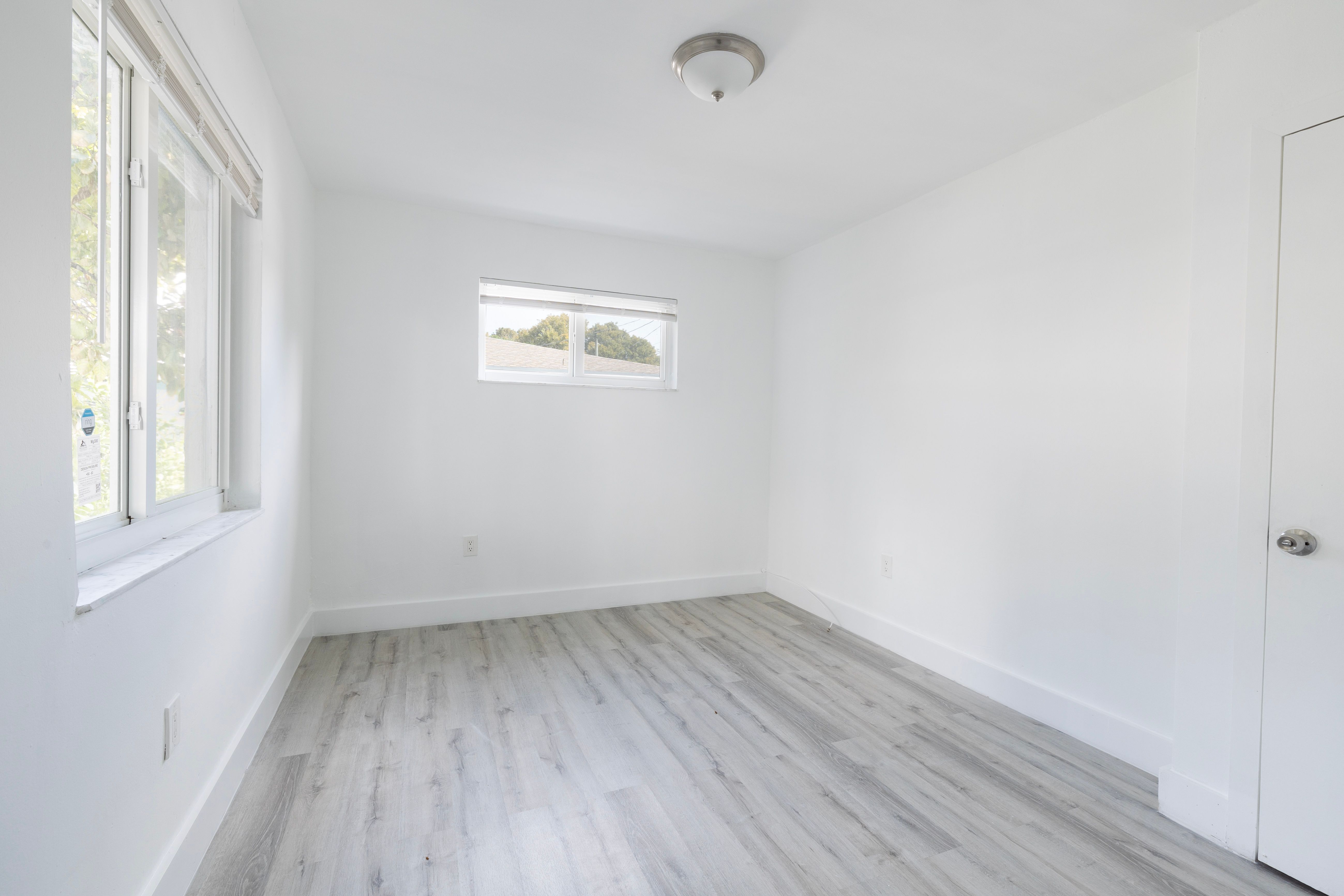 1091 SW 4th Street Miami FL 33130