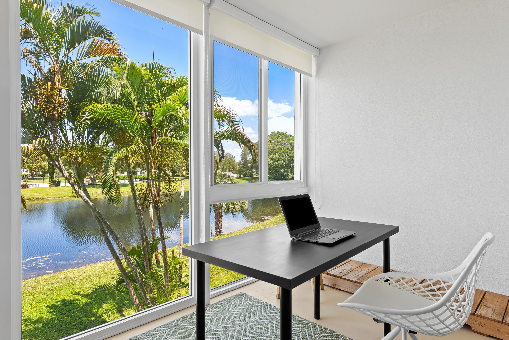 2130 Cambridge F Deerfield Beach FL 33442
