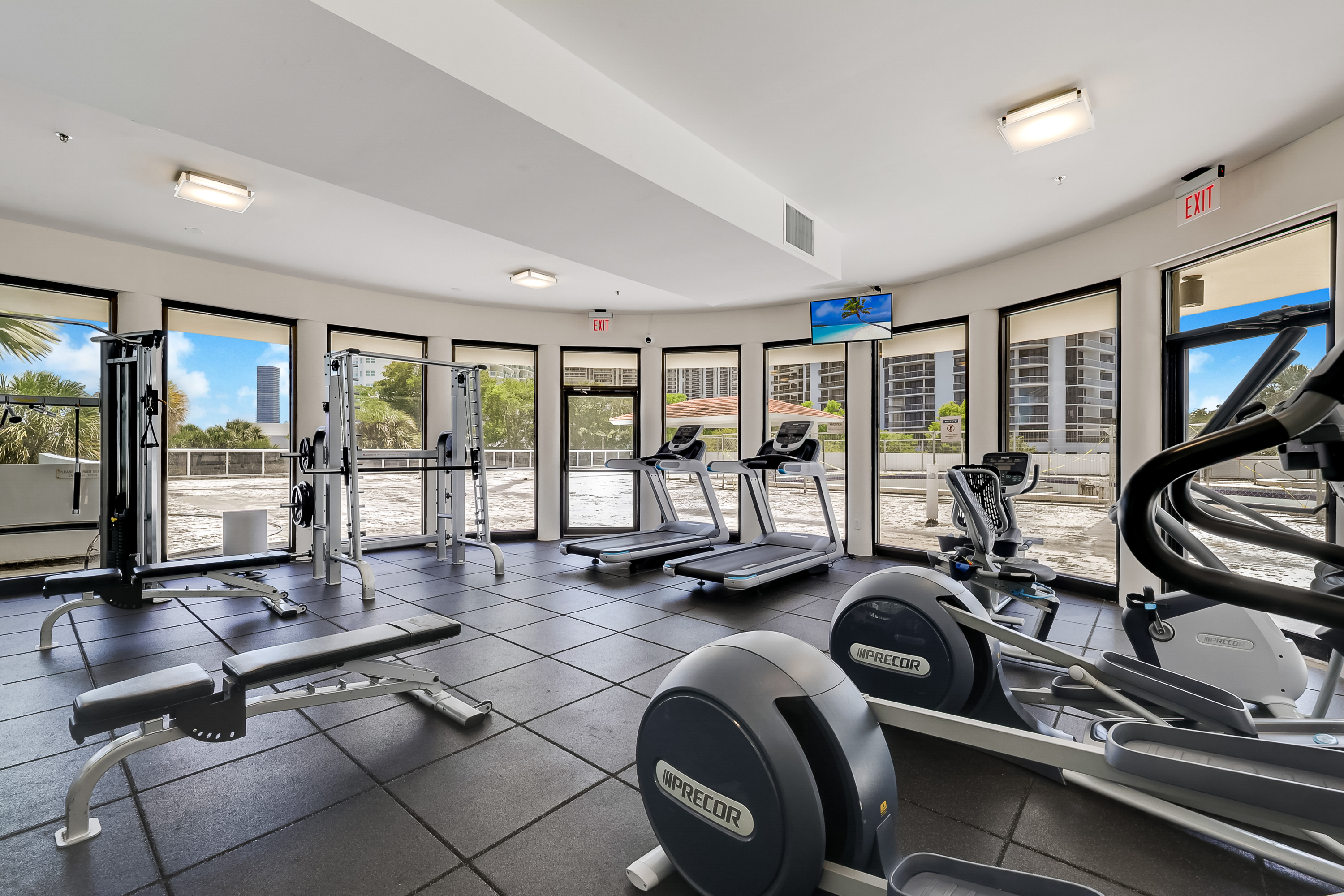 20515 E Country Club Drive Aventura FL 33180