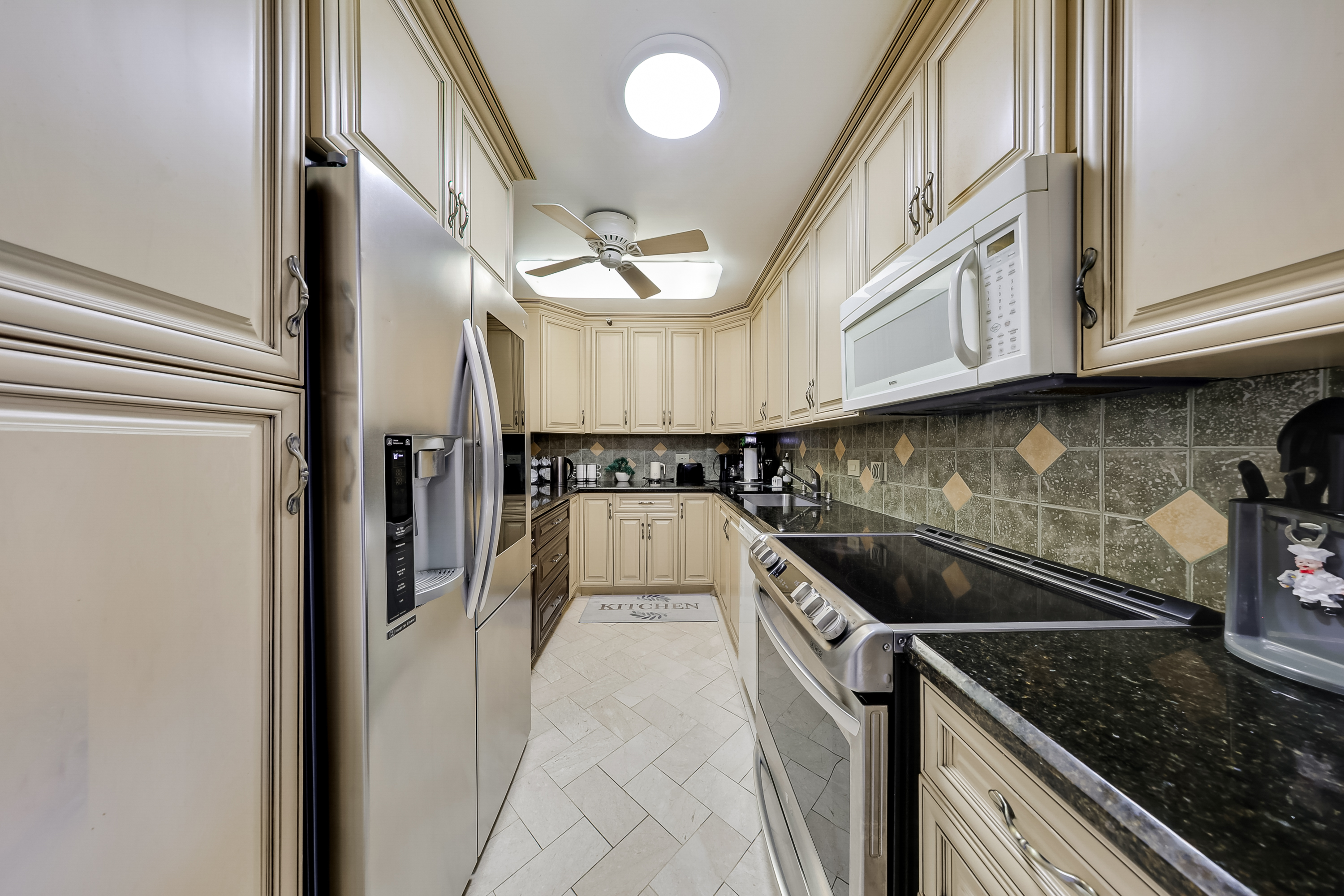20515 E Country Club Drive Aventura FL 33180
