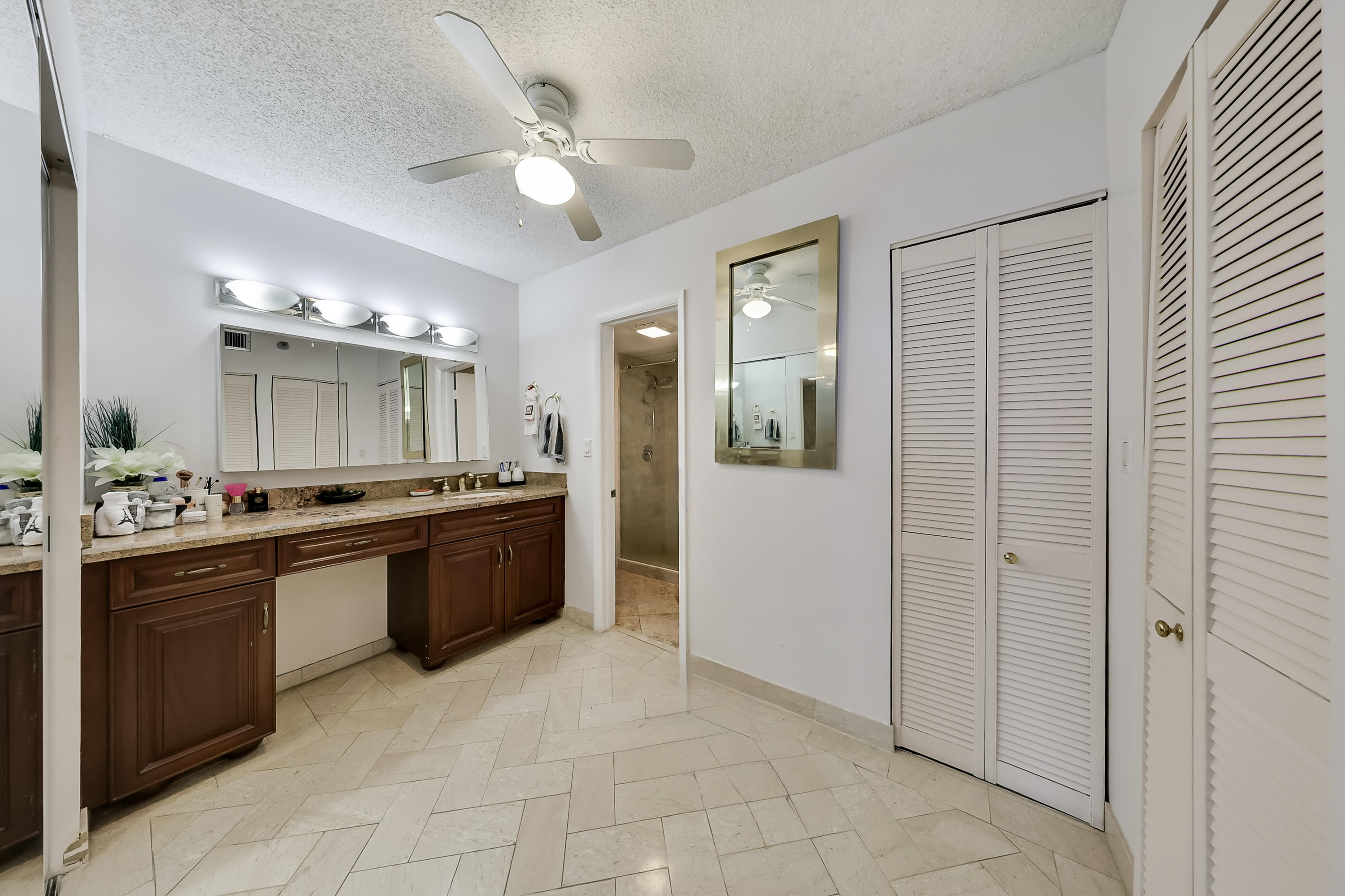 20515 E Country Club Drive Aventura FL 33180