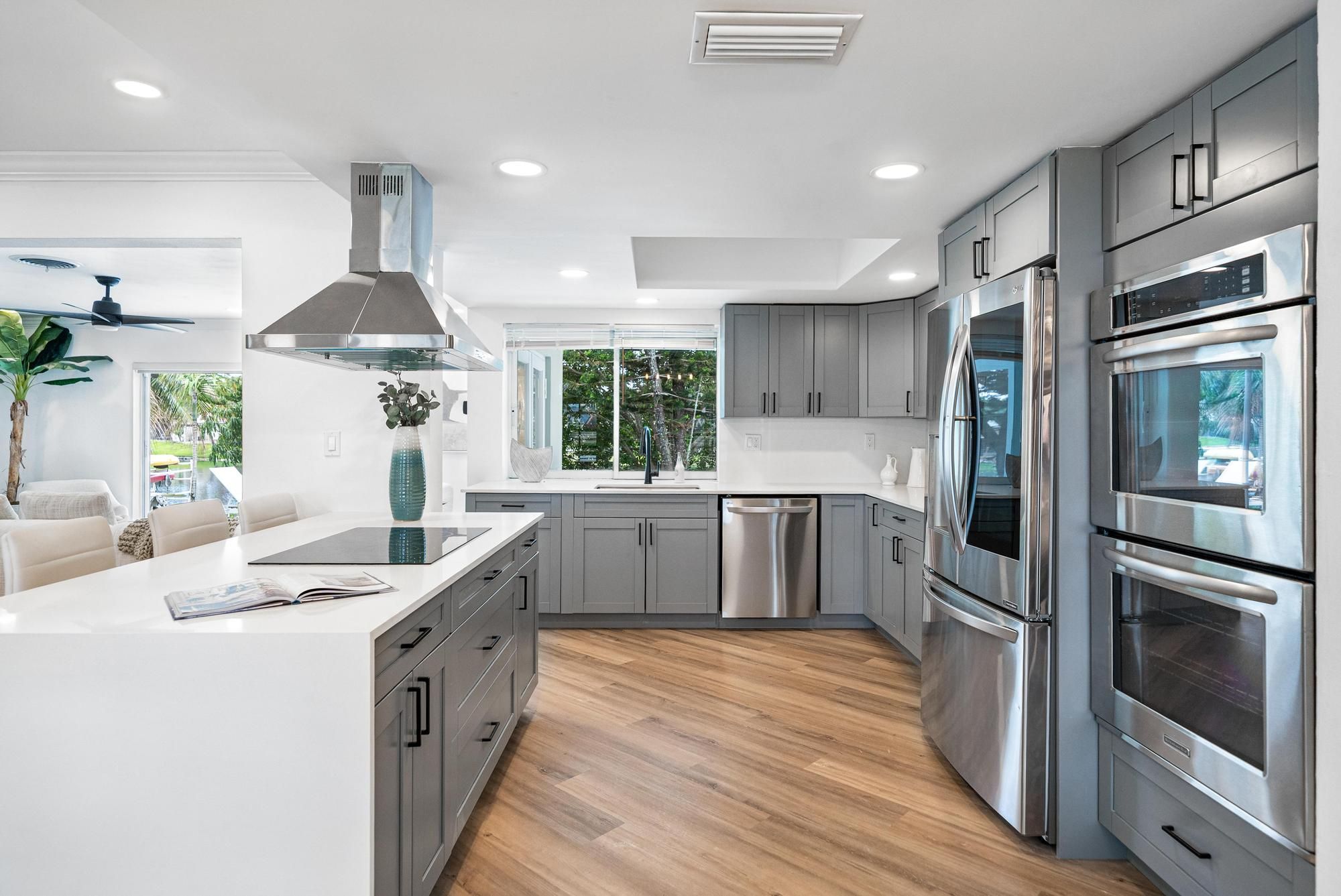 6750 White Oak Drive Miami Lakes FL 33014