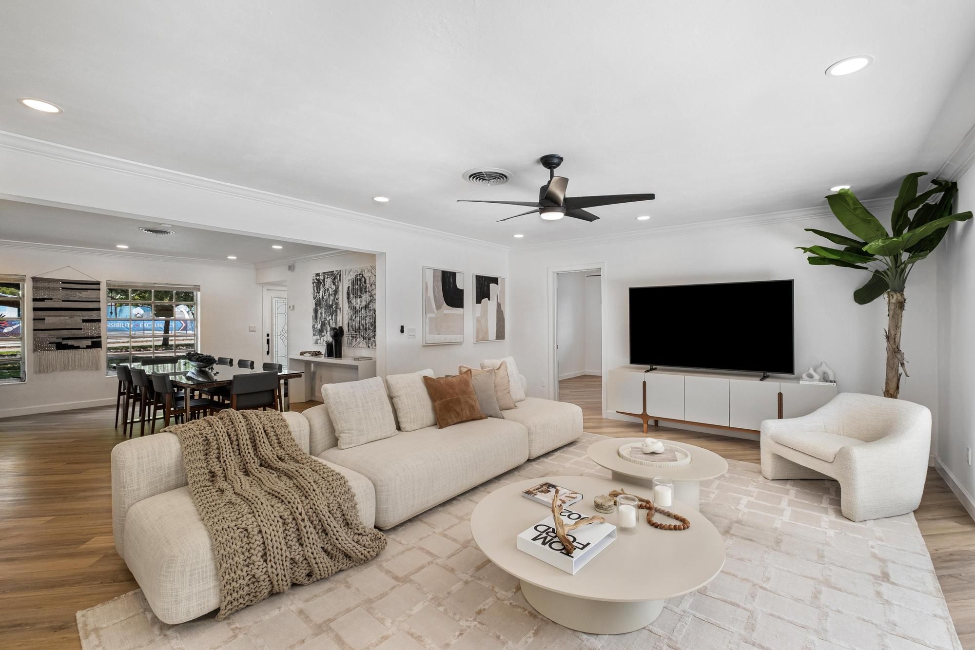 6750 White Oak Drive Miami Lakes FL 33014