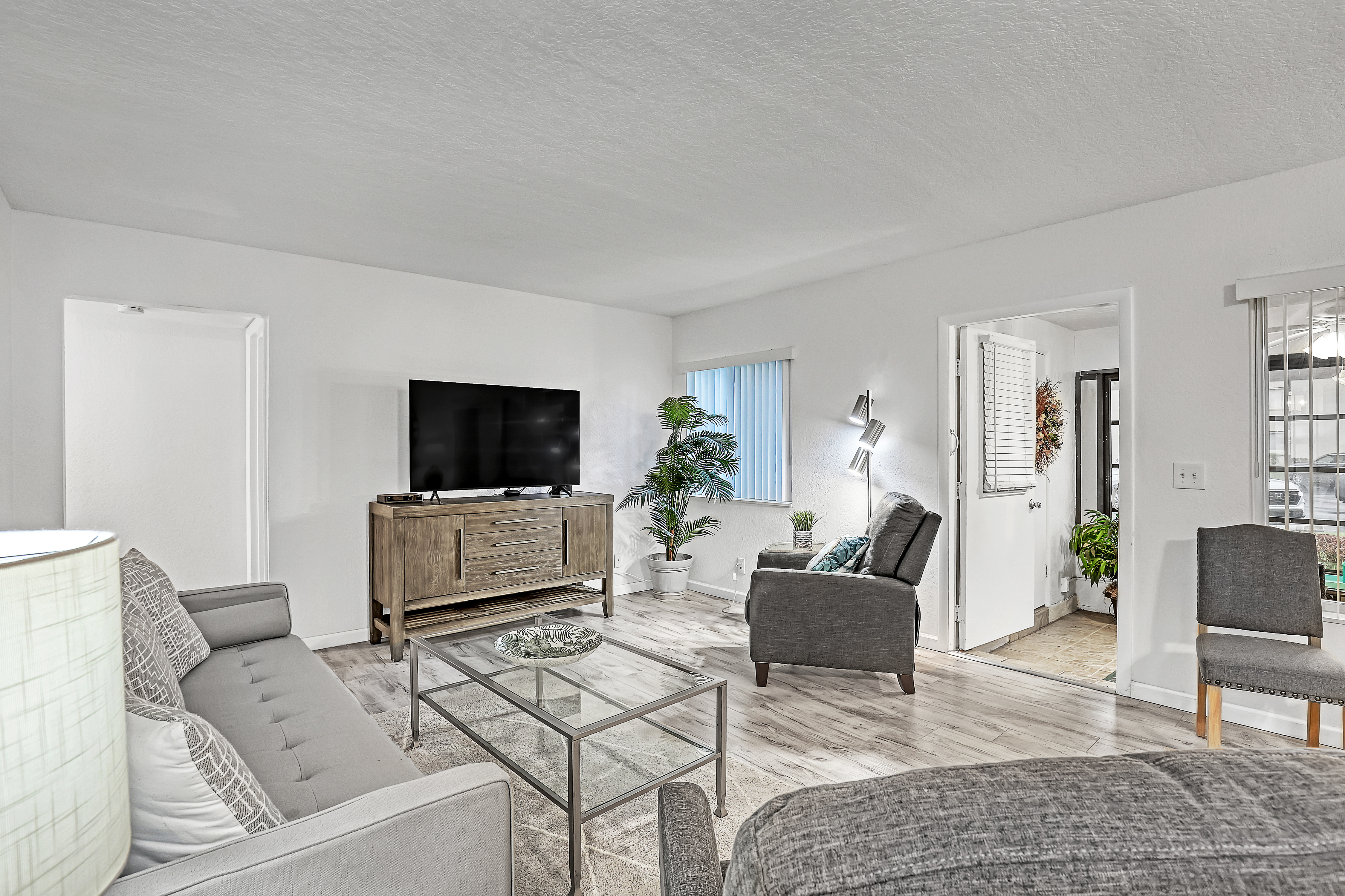 325 Pine Ridge Circle Green Acres FL 33463