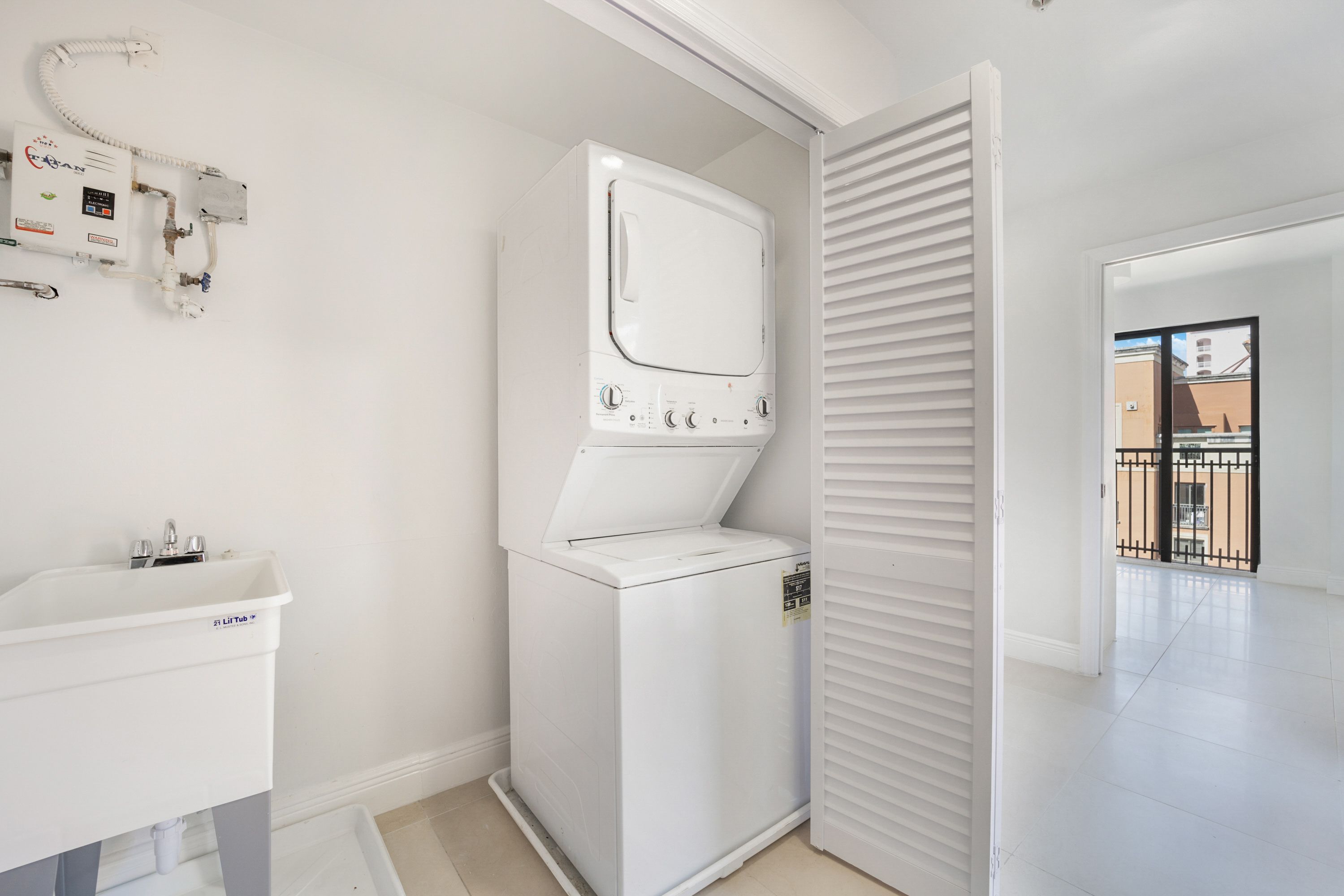 671 Biltmore Way Coral Gables FL 33134