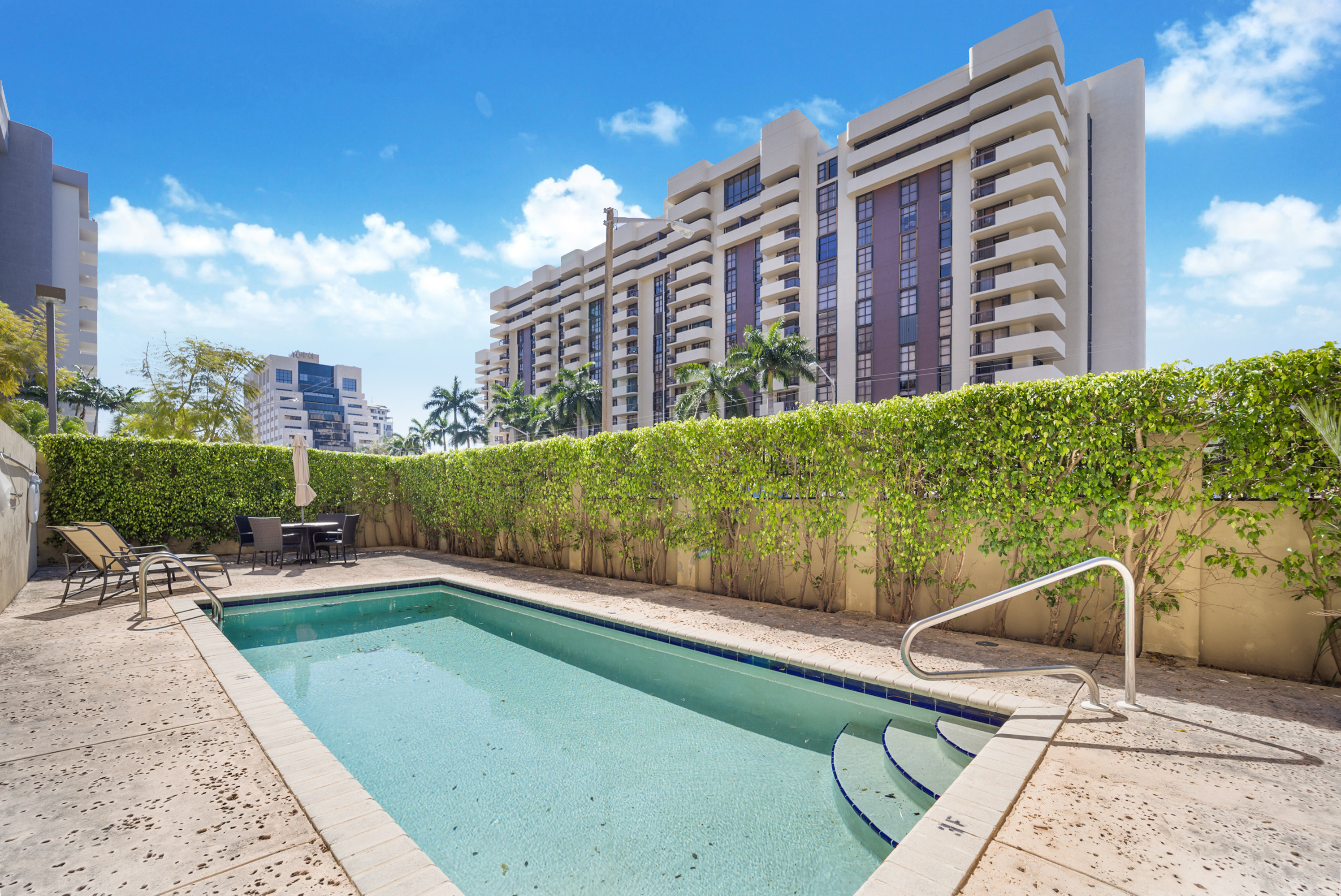 671 Biltmore Way Coral Gables FL 33134