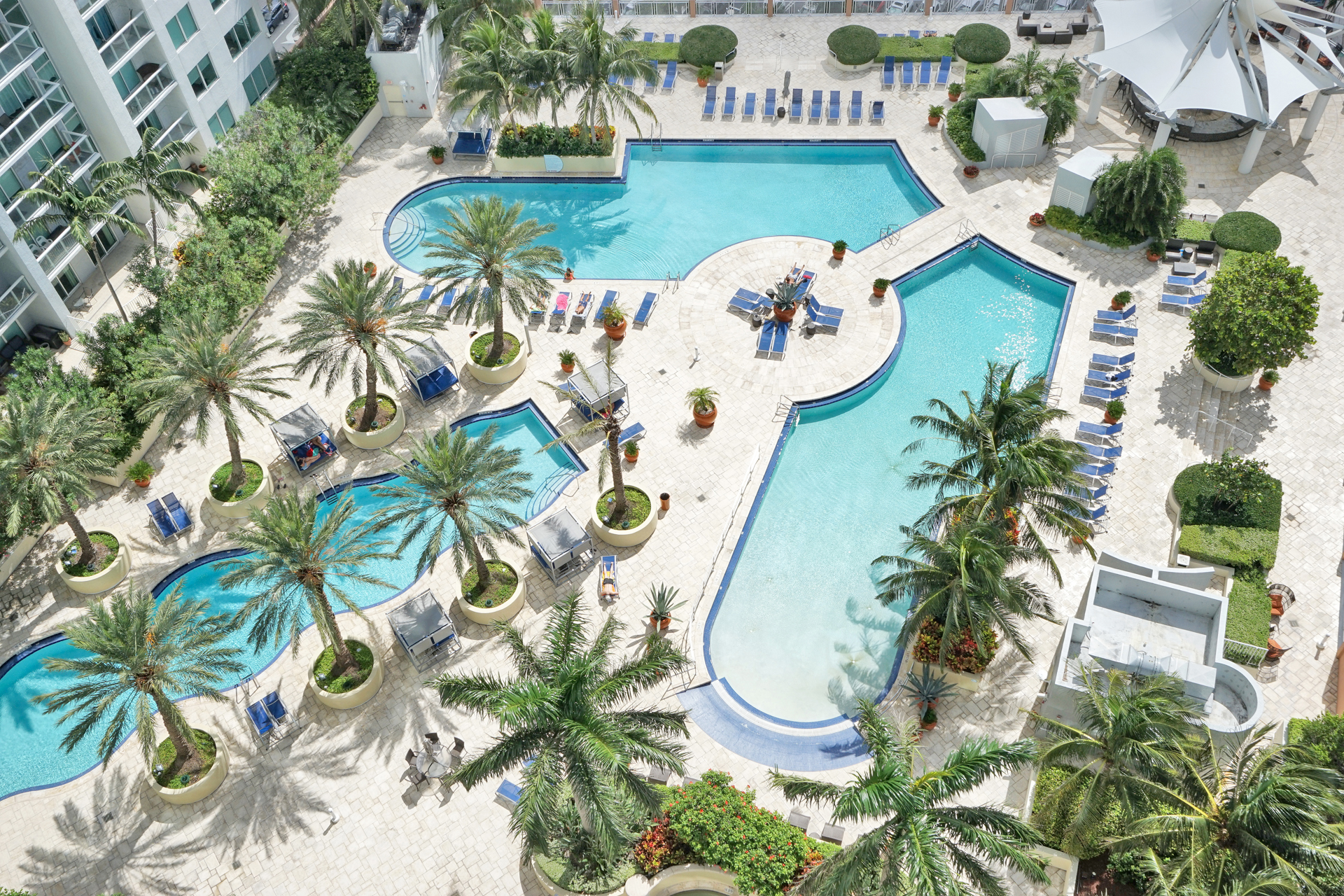 253 NE 2nd Street Miami FL 33132