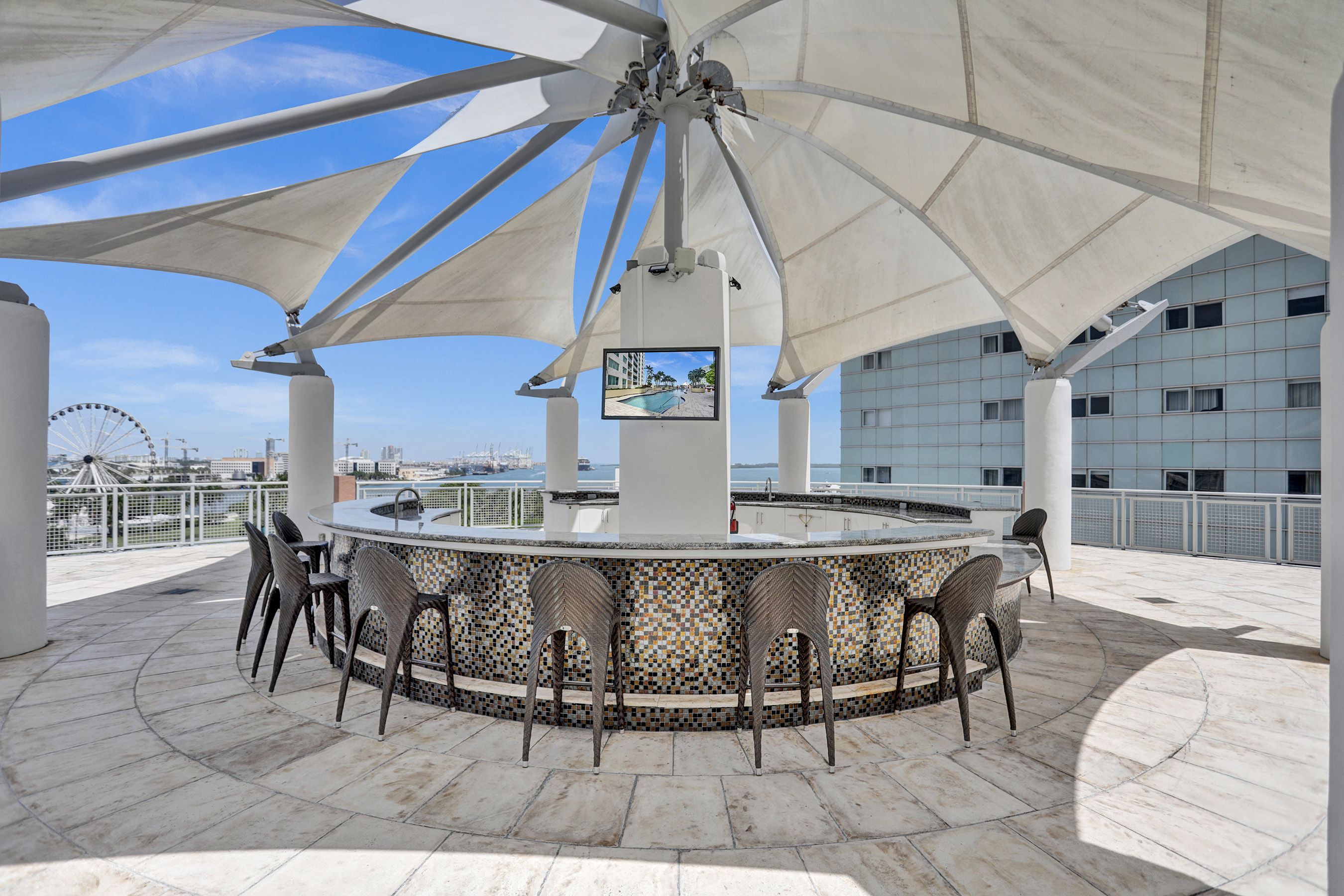 253 NE 2nd Street Miami FL 33132