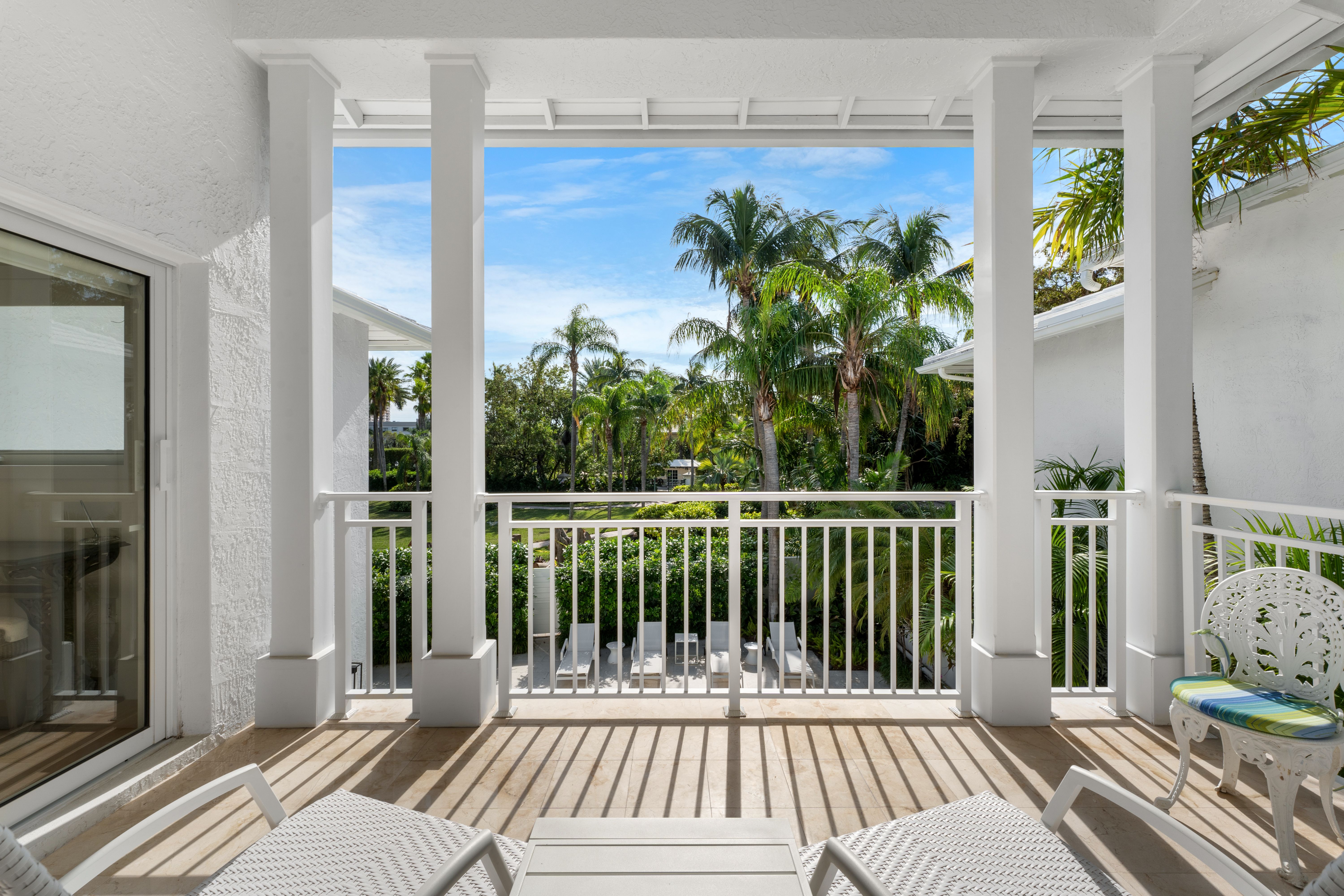 3 Turtle Walk Key Biscayne FL 33149