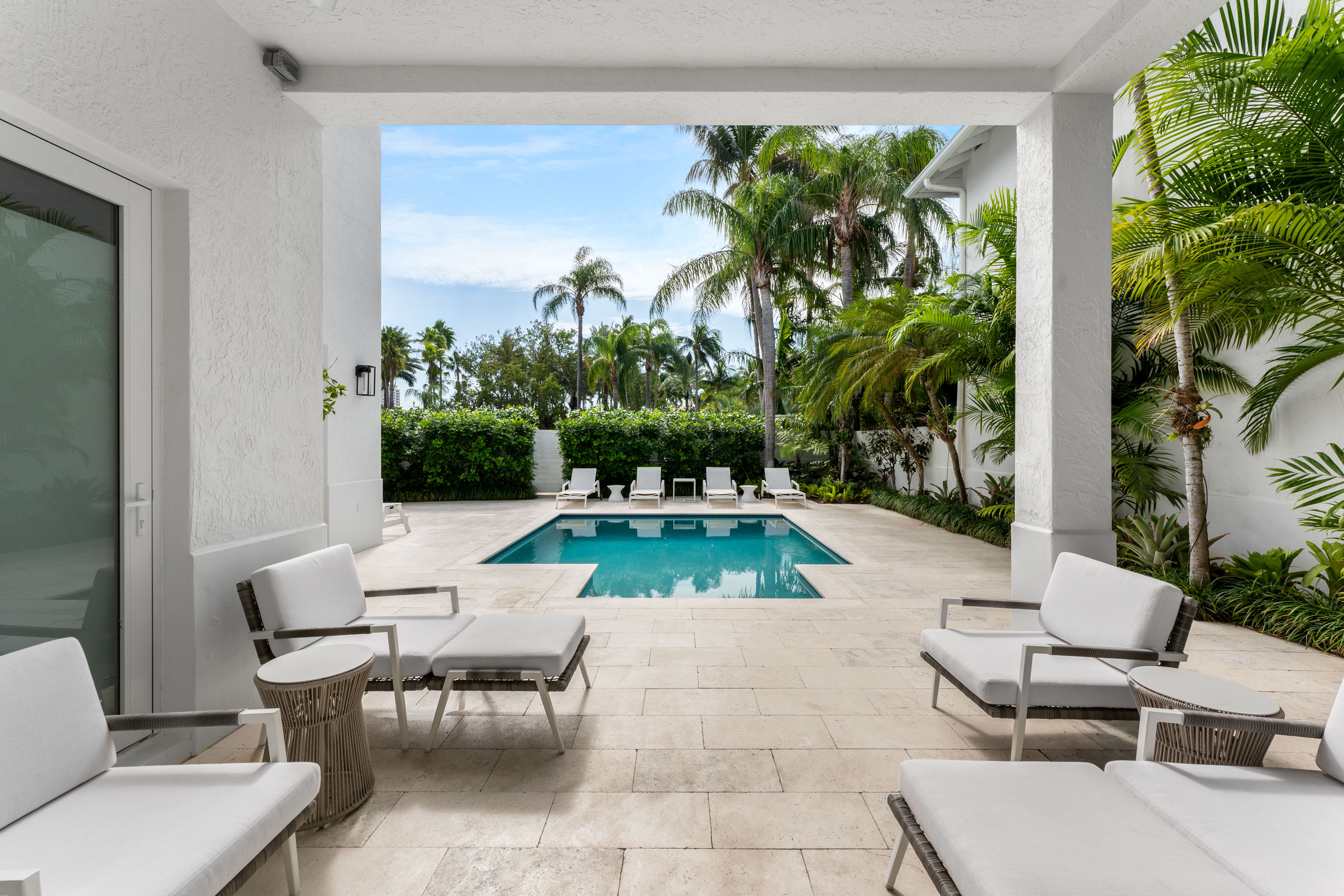 3 Turtle Walk Key Biscayne FL 33149