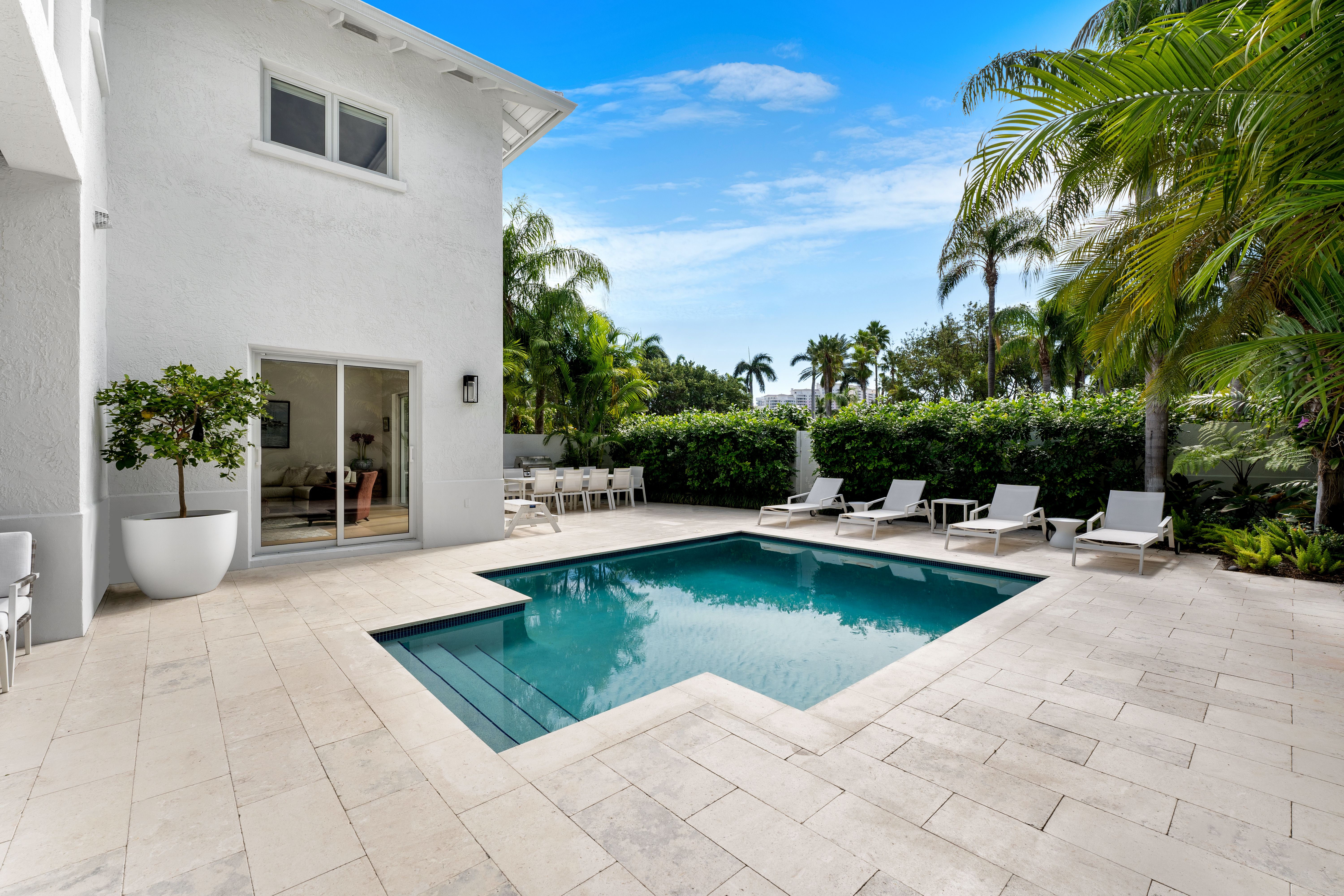 3 Turtle Walk Key Biscayne FL 33149