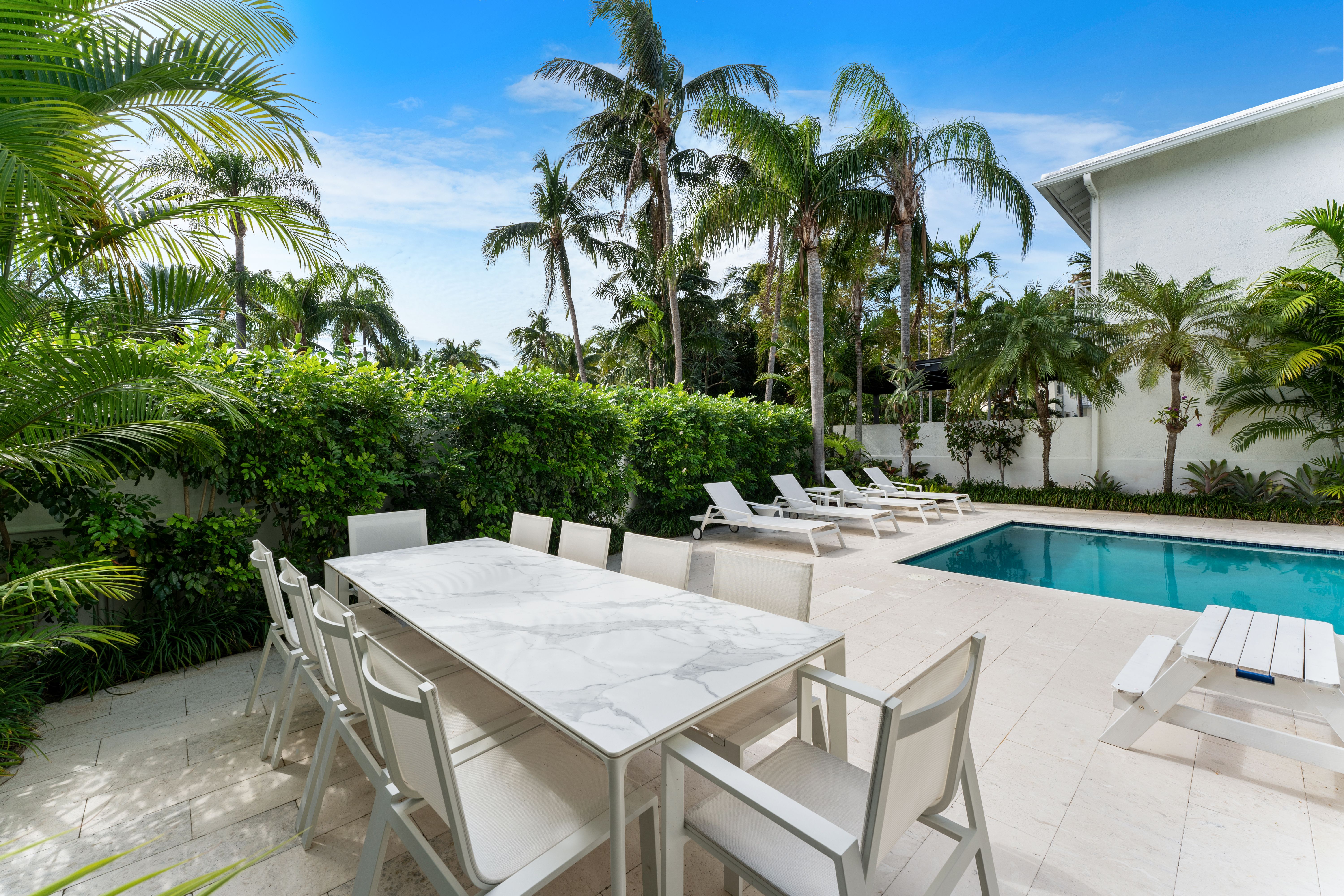 3 Turtle Walk Key Biscayne FL 33149