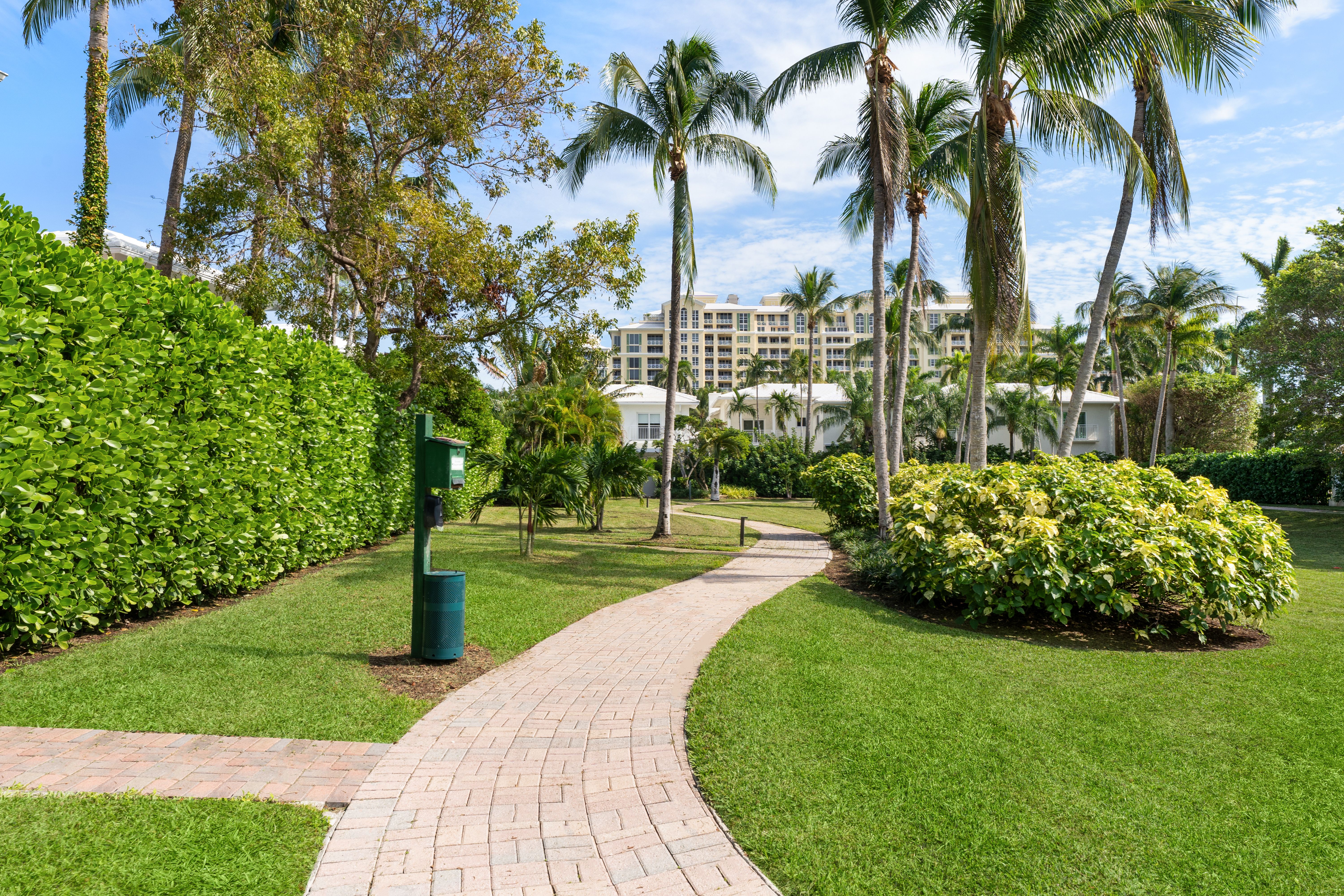 3 Turtle Walk Key Biscayne FL 33149