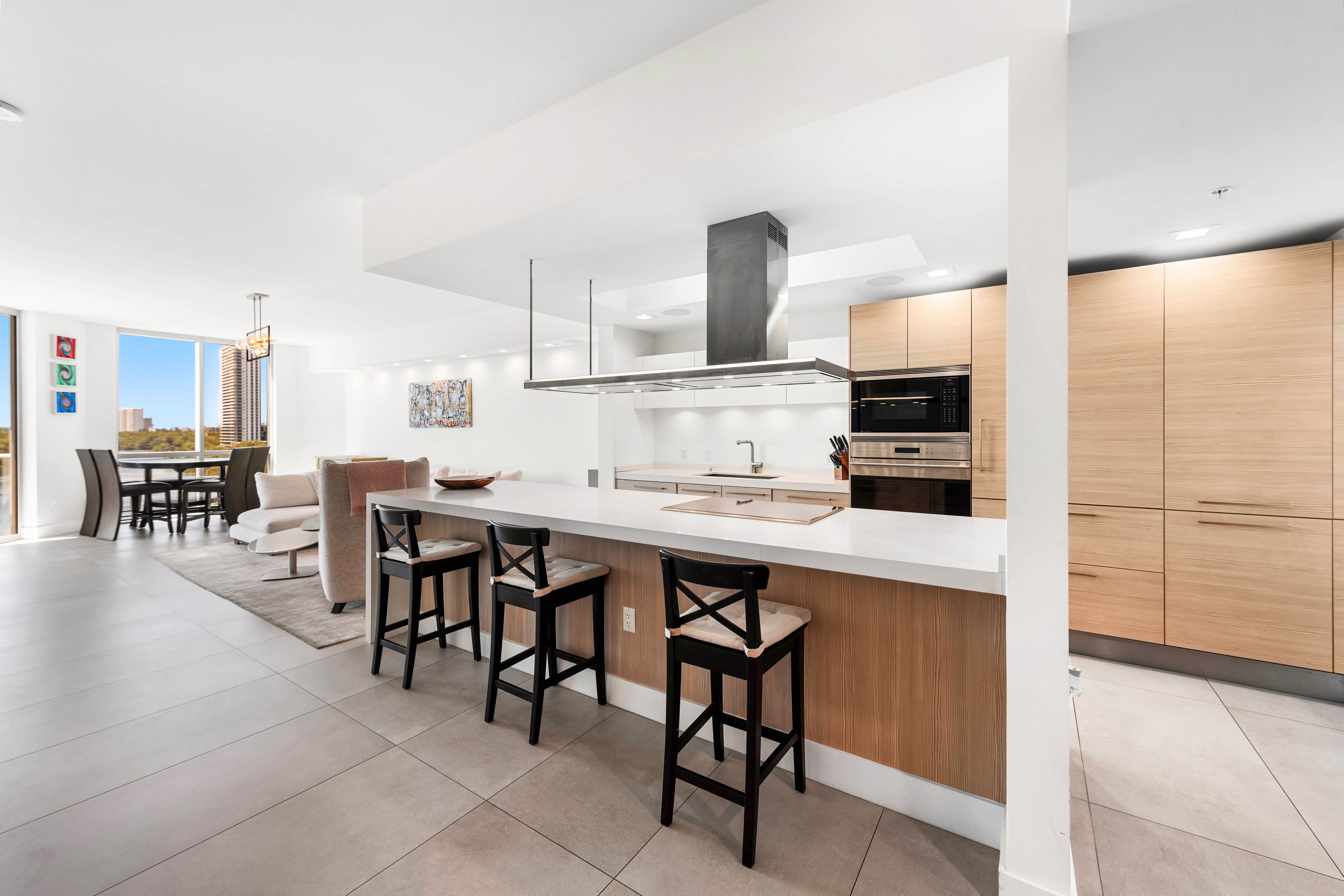 17111 Biscayne Boulevard North Miami Beach FL 33160