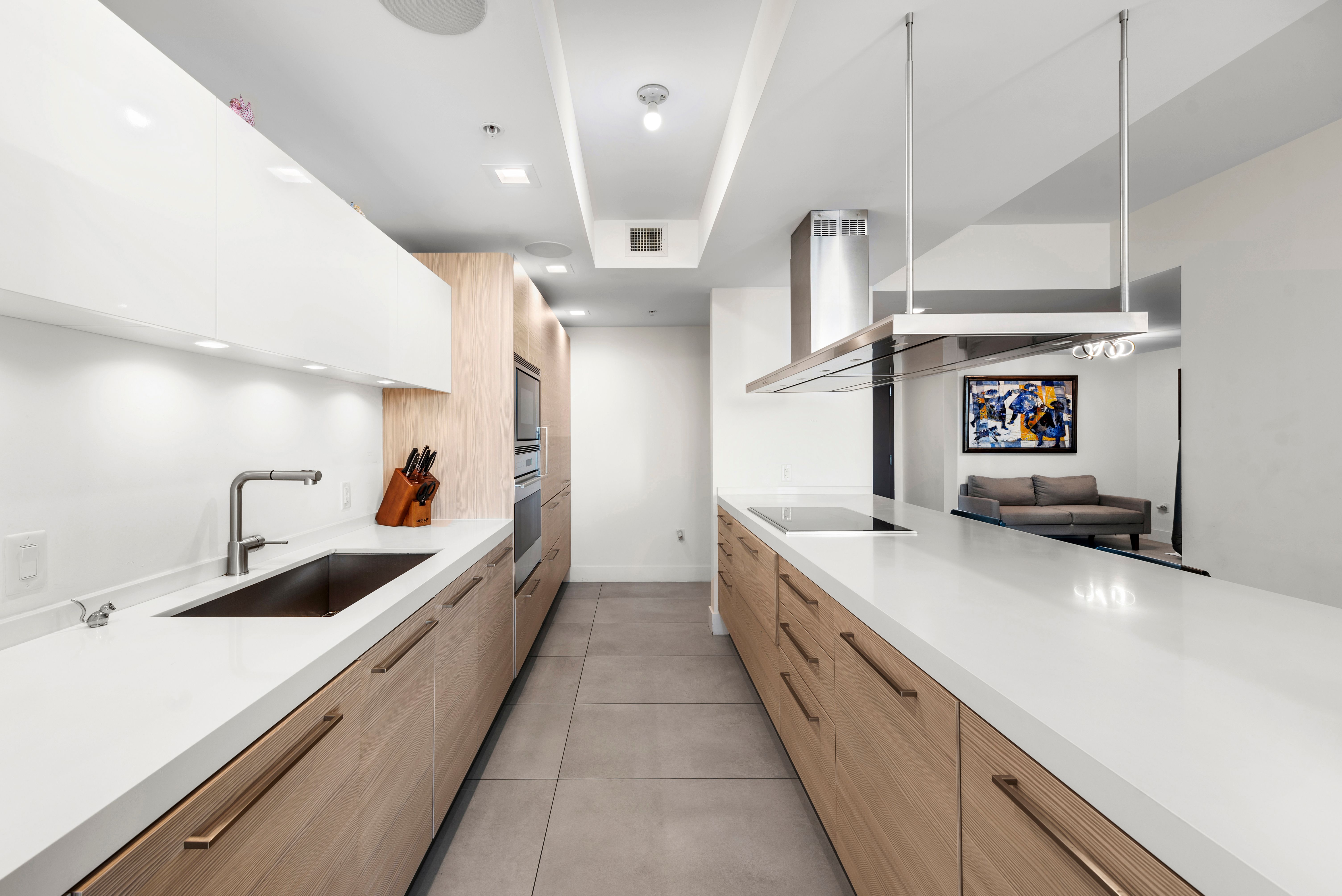 17111 Biscayne Boulevard North Miami Beach FL 33160