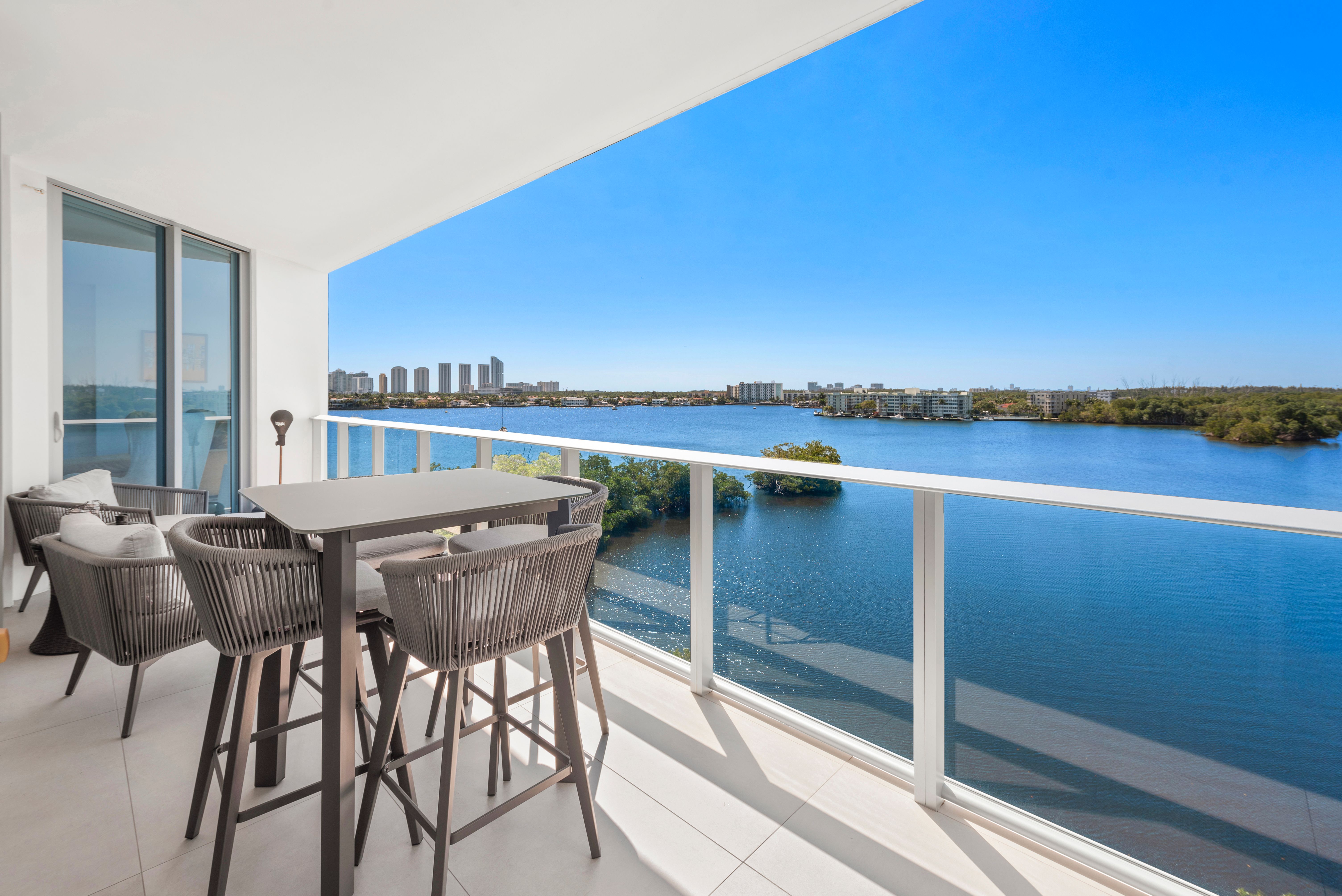 17111 Biscayne Boulevard North Miami Beach FL 33160