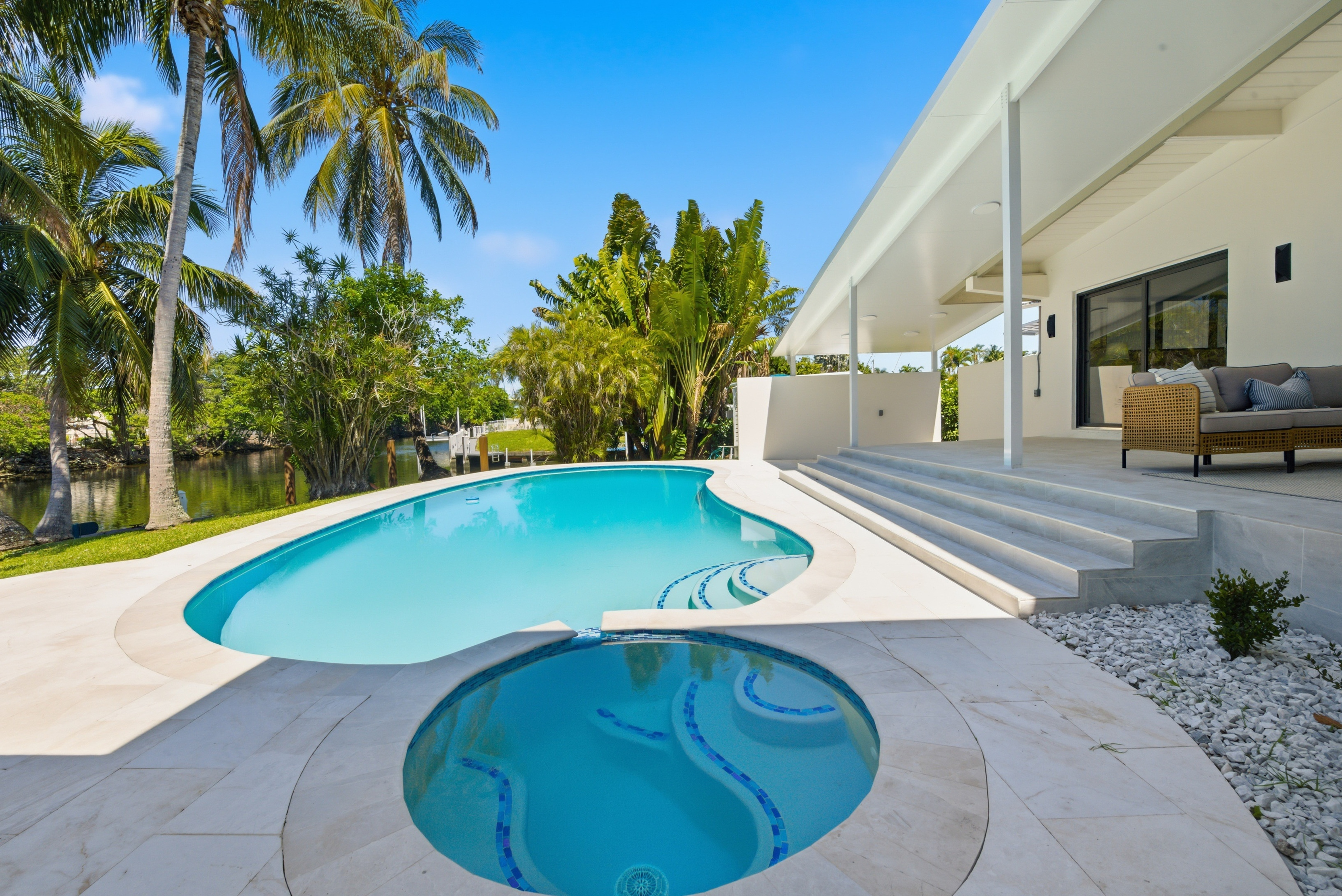 2637 Sugarloaf Lane Fort Lauderdale FL 33312