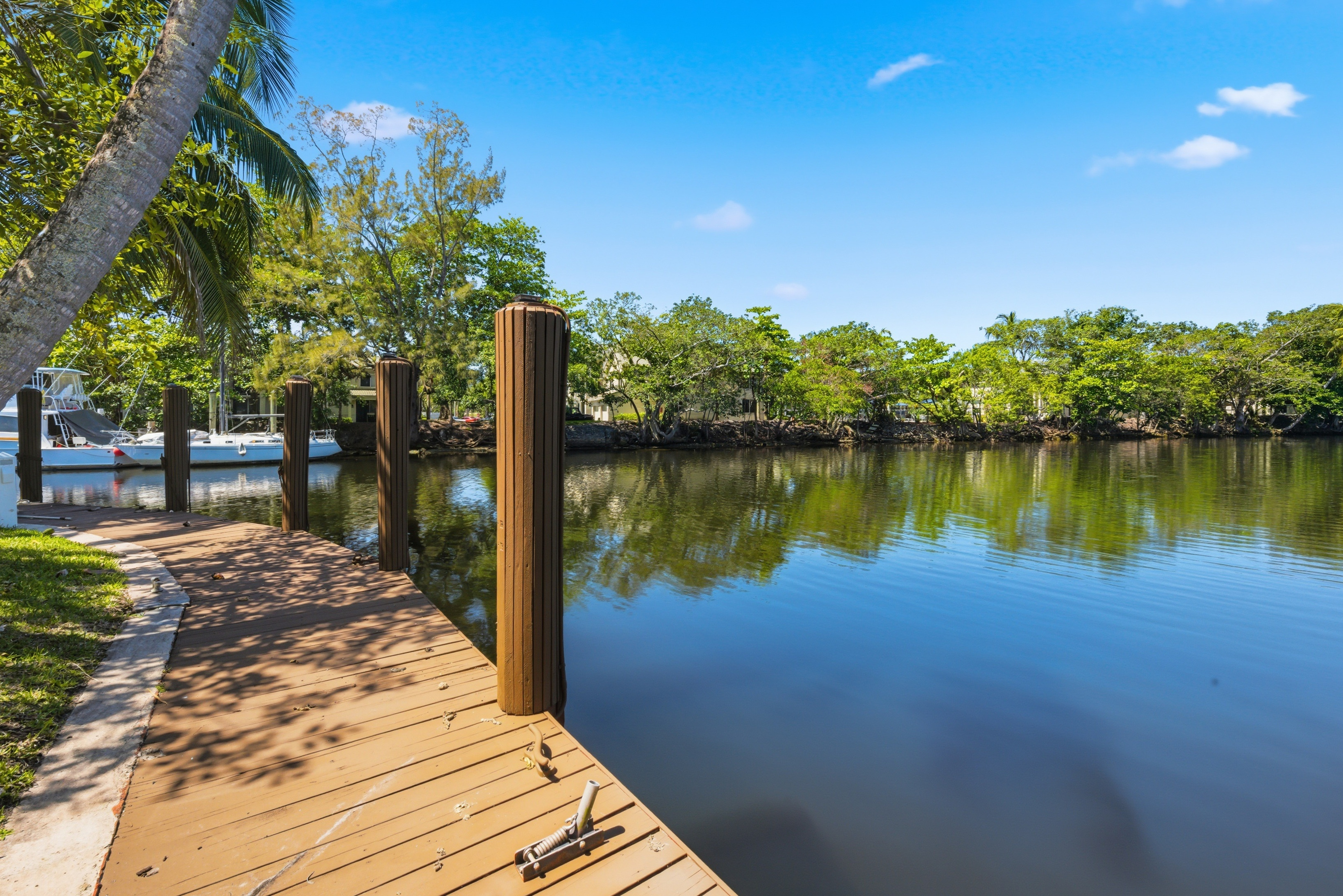 2637 Sugarloaf Lane Fort Lauderdale FL 33312
