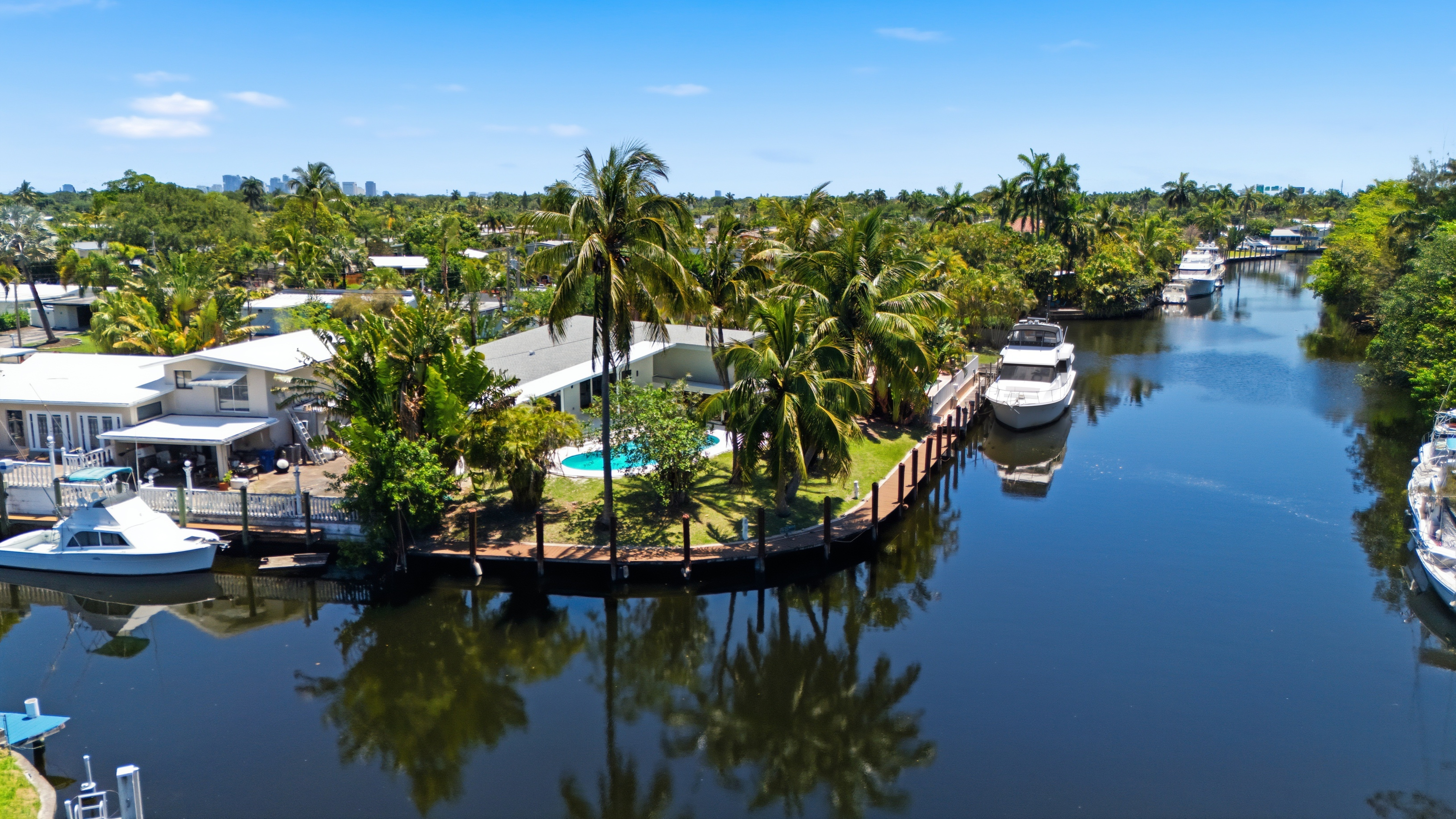 2637 Sugarloaf Lane Fort Lauderdale FL 33312