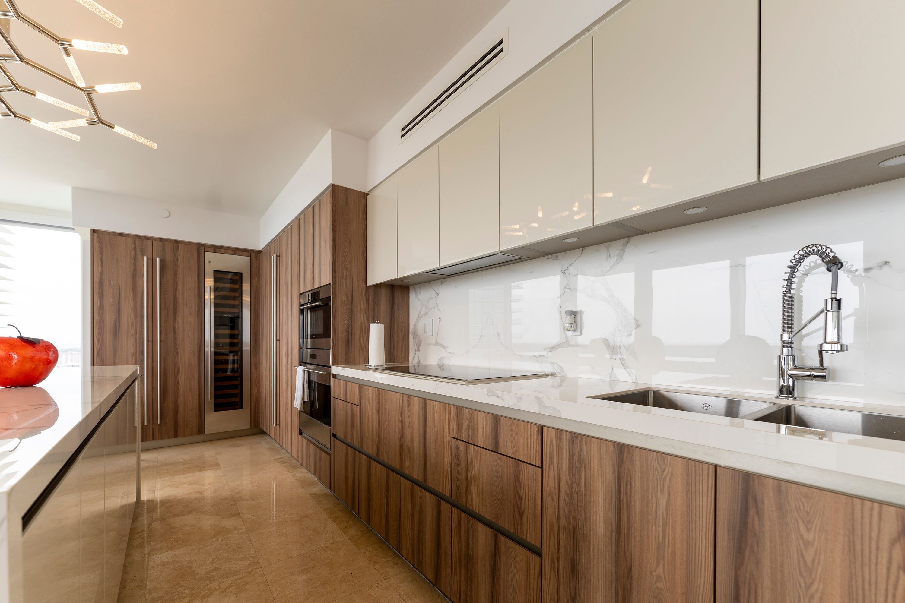 19111 Collins Avenue Sunny Isles Beach FL 33160