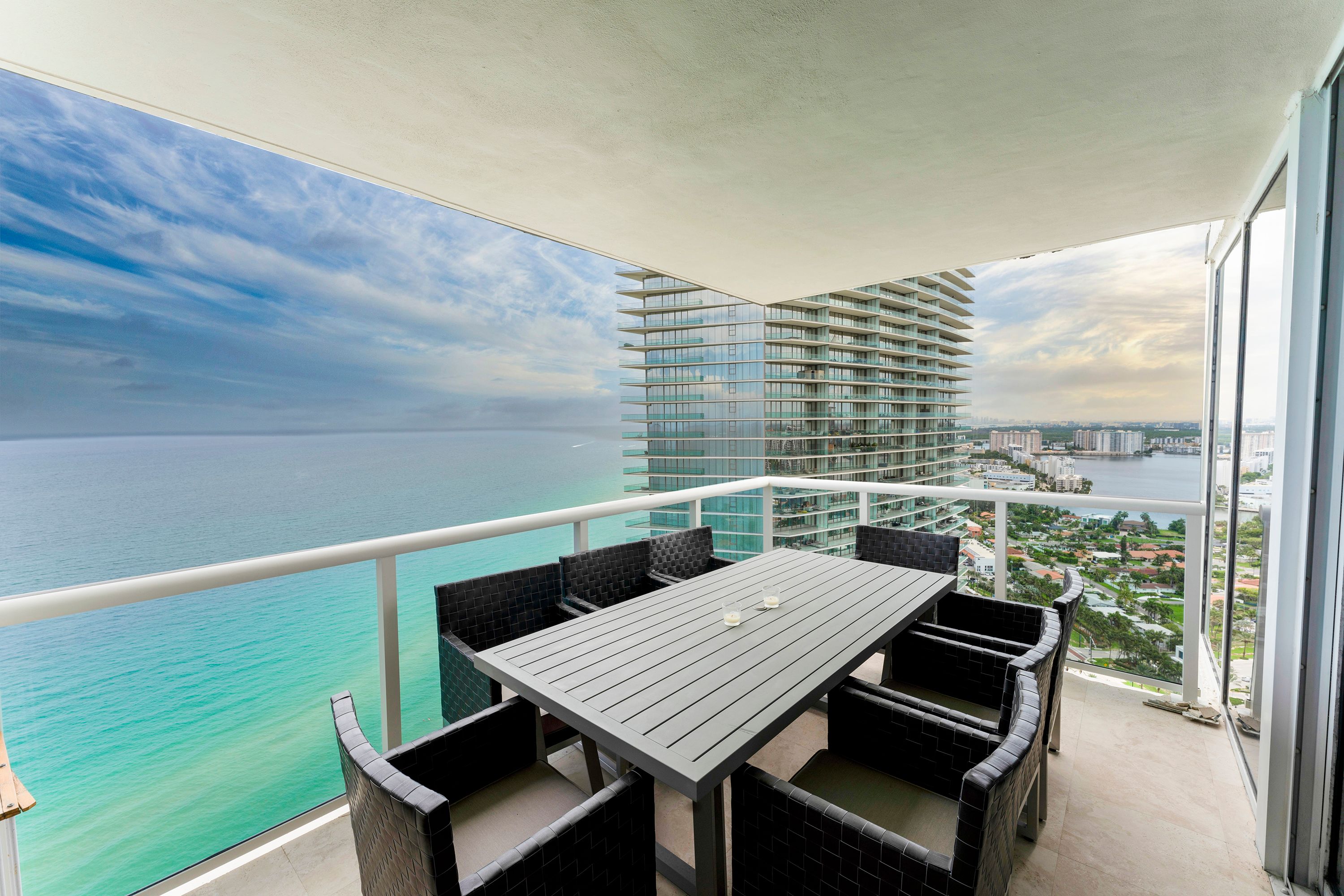 19111 Collins Avenue Sunny Isles Beach FL 33160