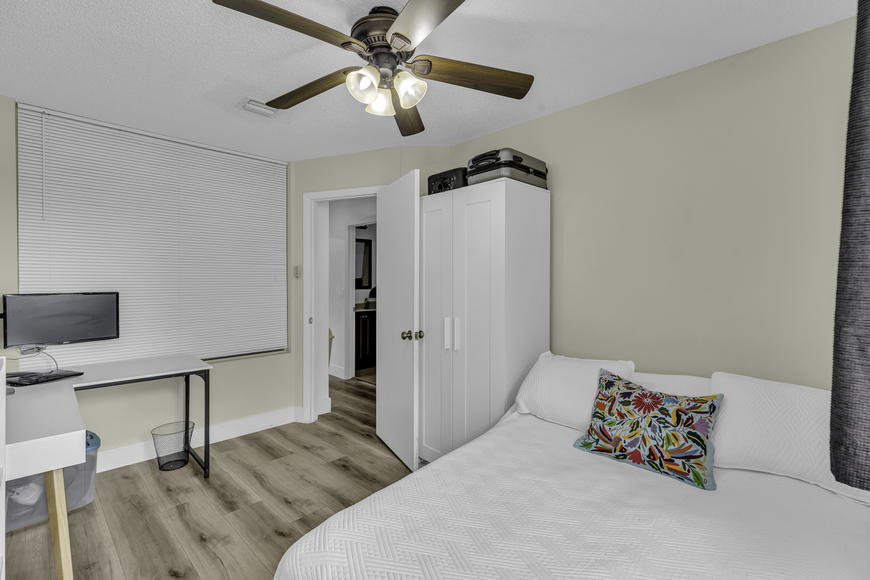 7874 NW 7th Court Plantation FL 33324