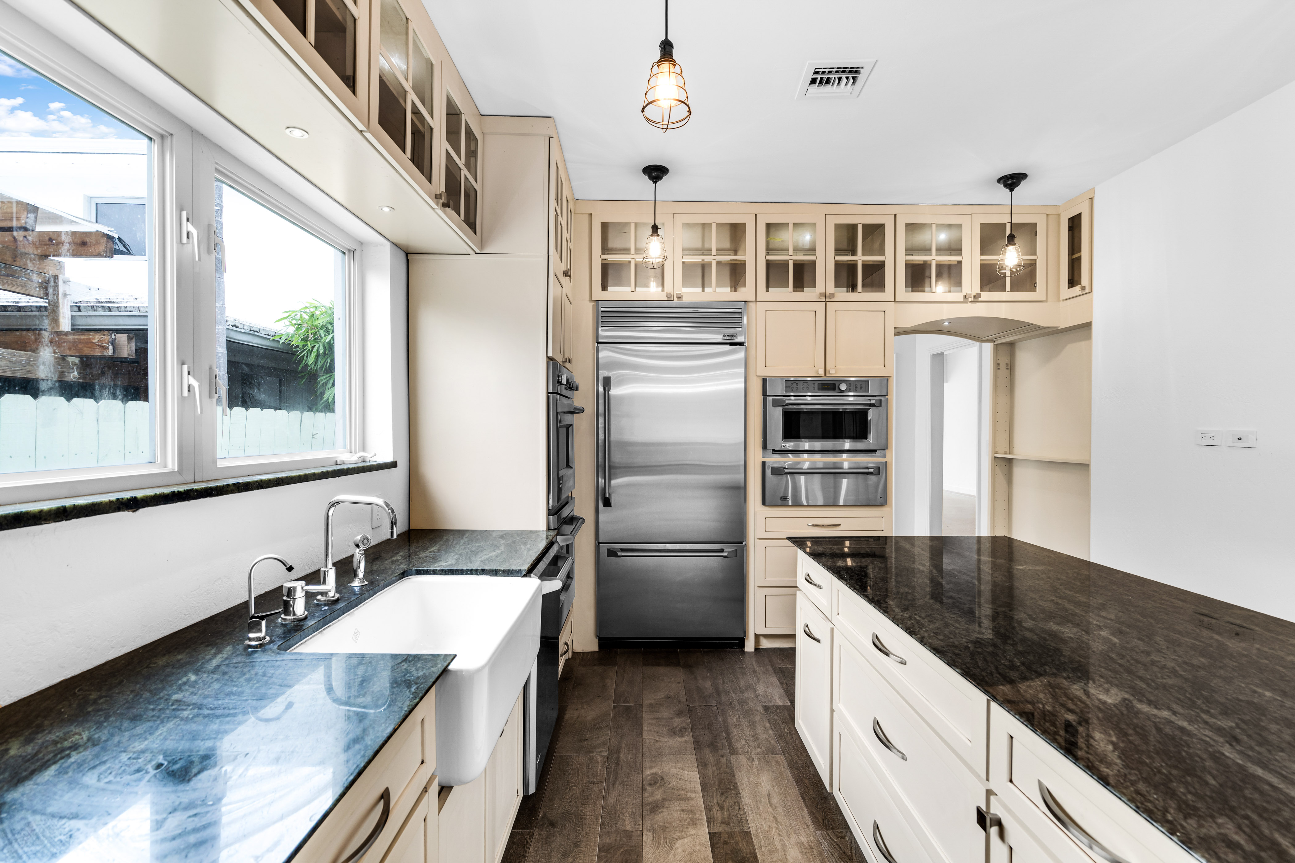 1232 Lenox Avenue Miami Beach FL 33139